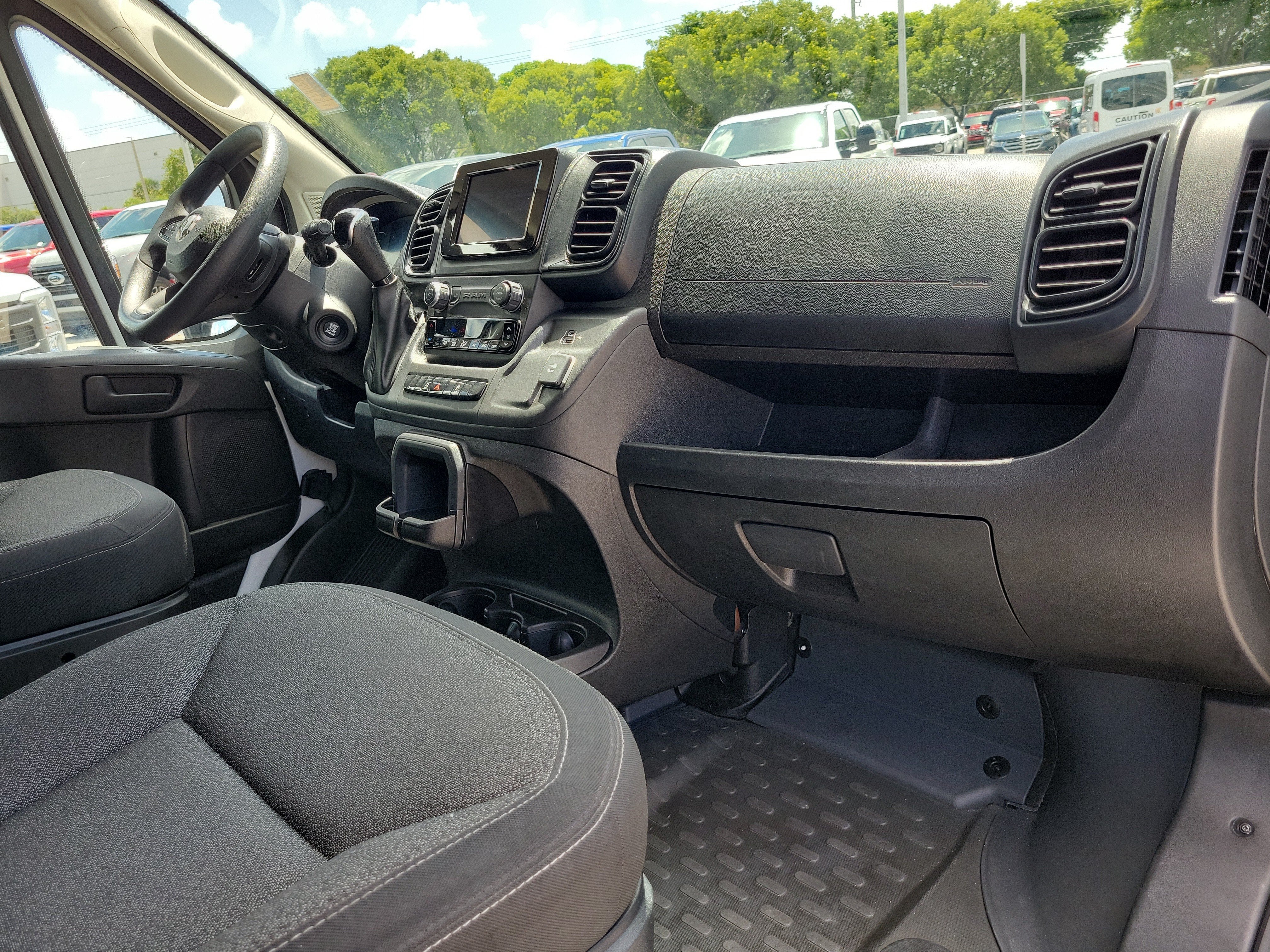 2025 RAM ProMaster Cargo Van Tradesman