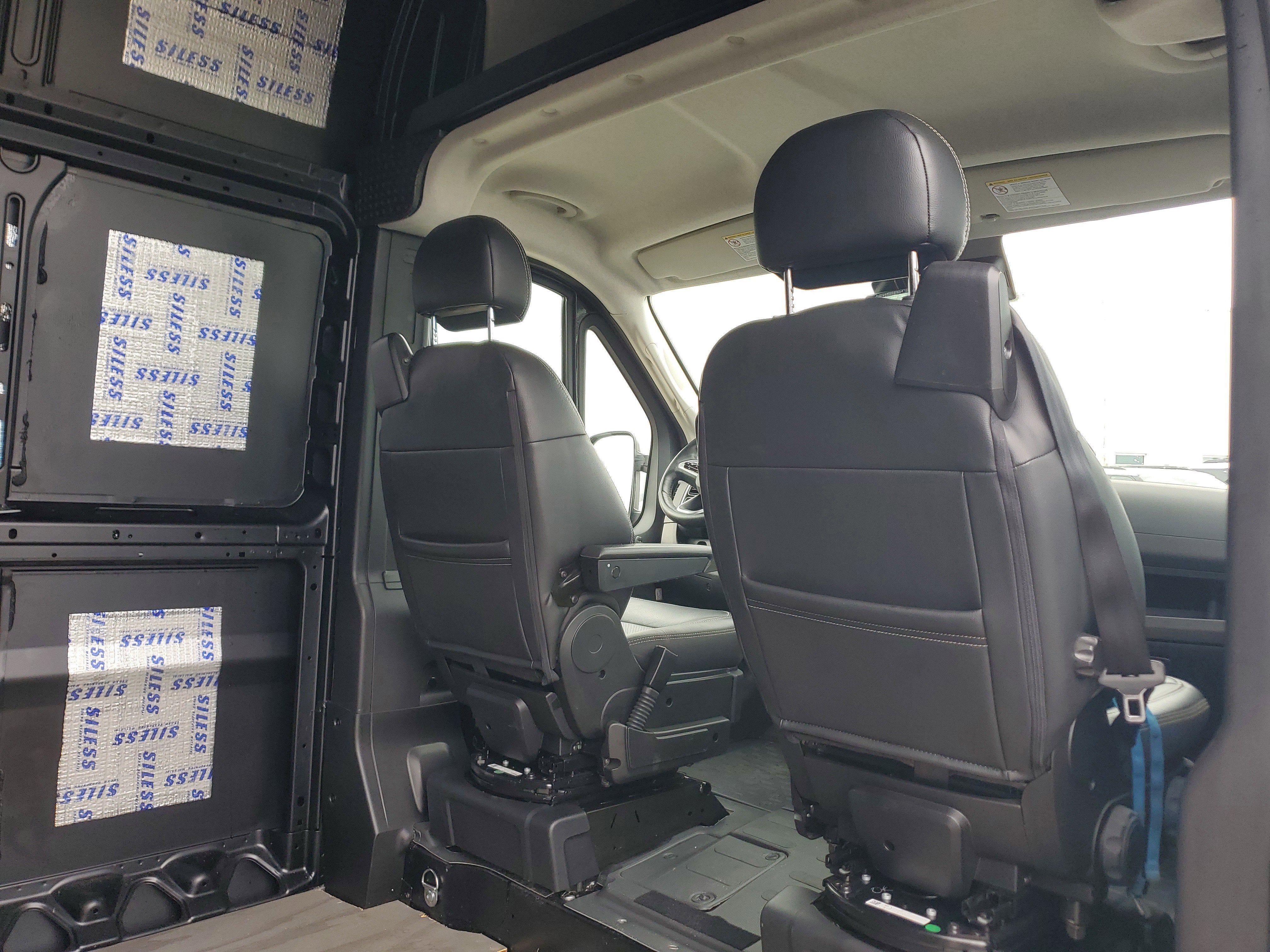 2025 RAM ProMaster Cargo Van SLT+