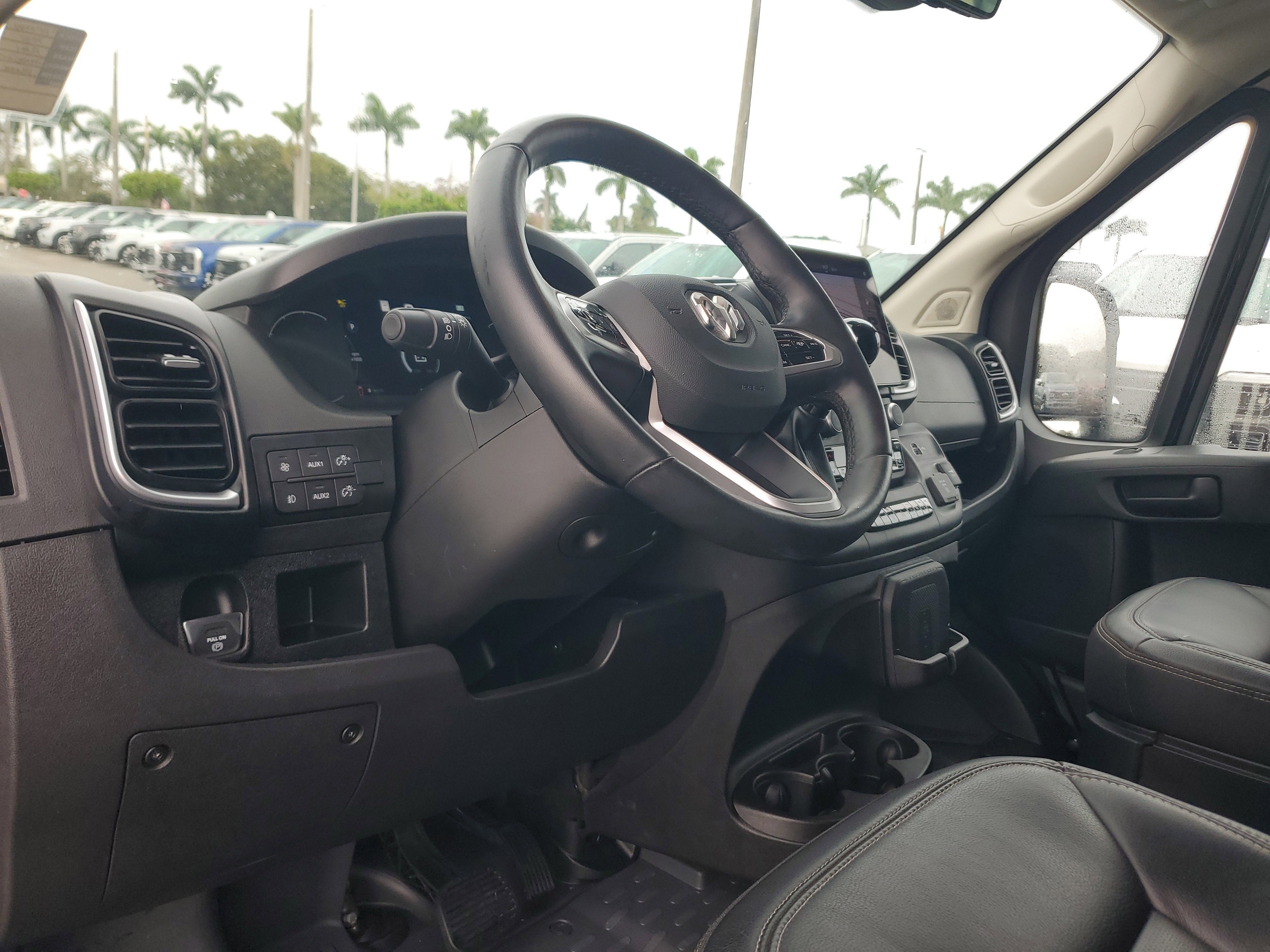 2025 RAM ProMaster Cargo Van SLT+