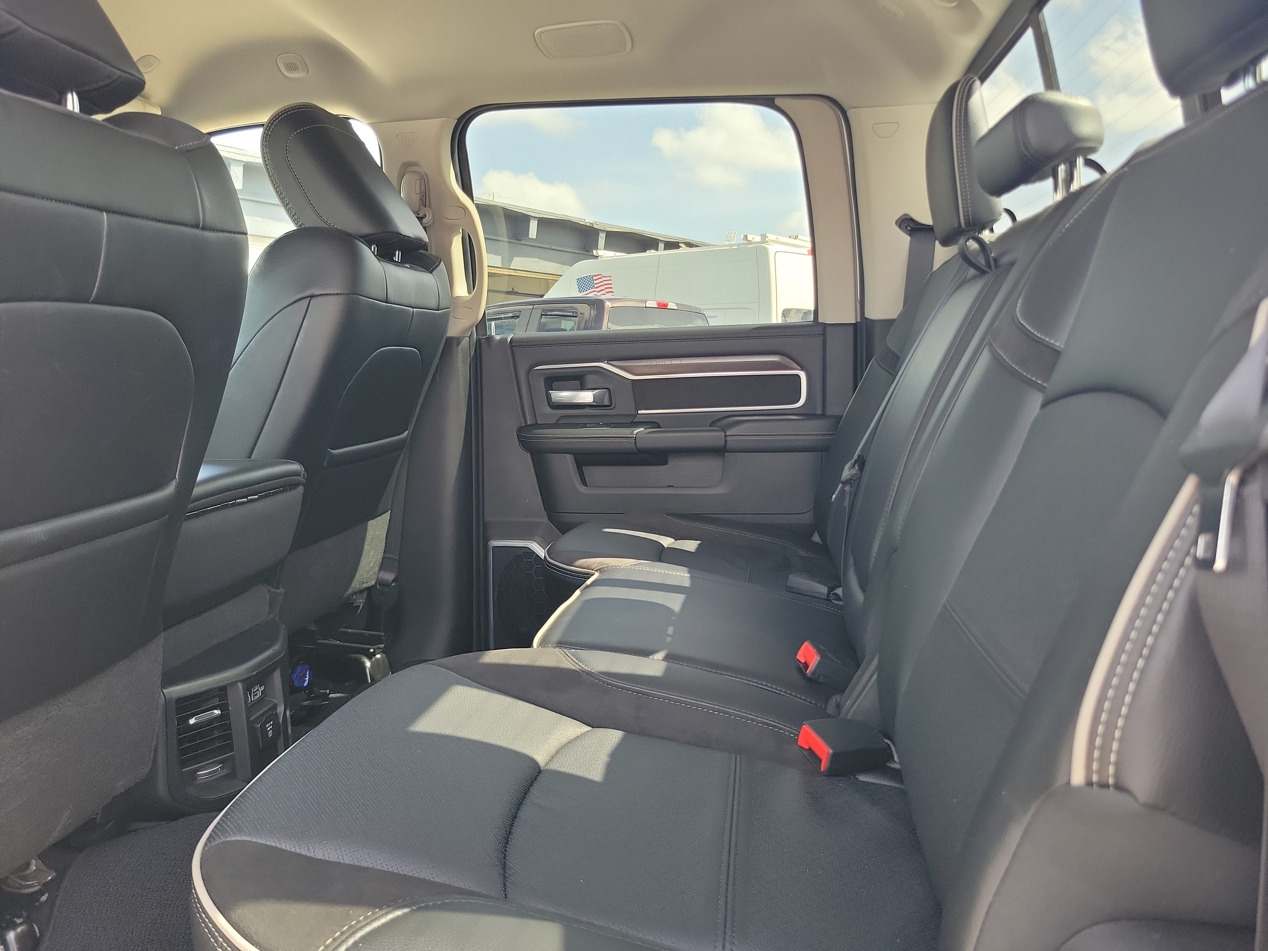 2024 RAM 2500 Laramie 4WD Diesel