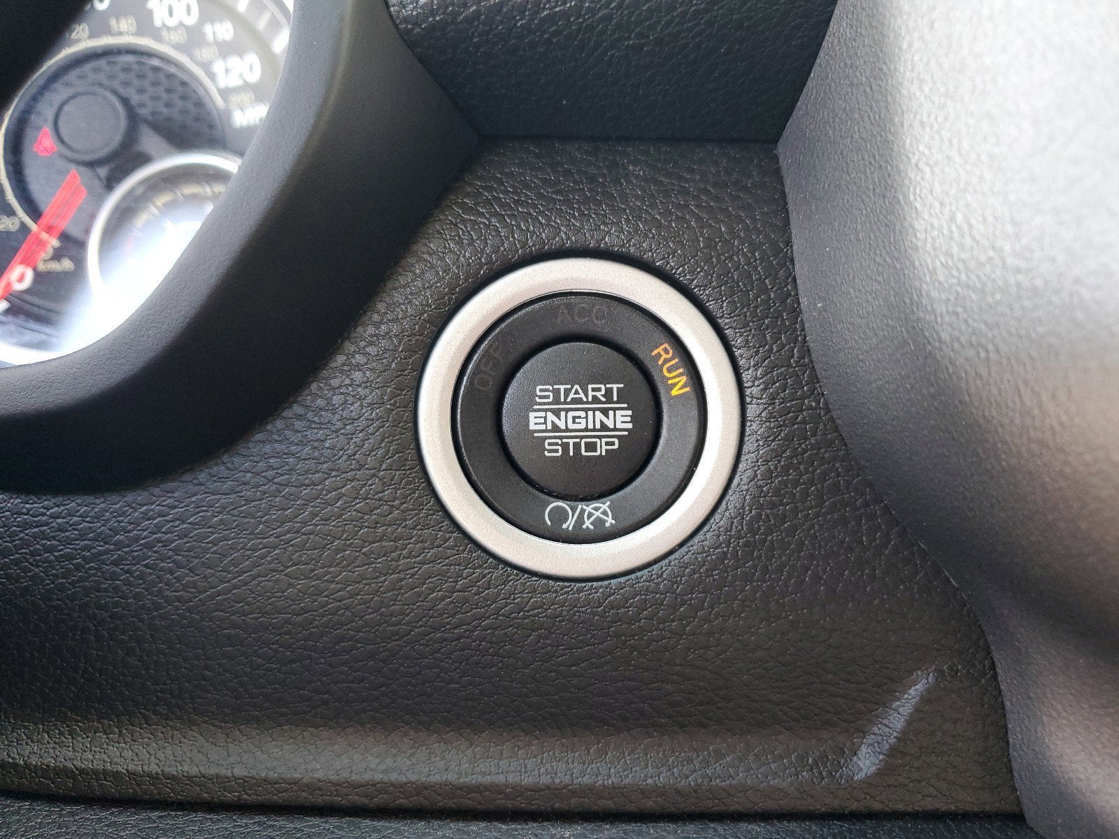 2024 RAM 3500 Chassis Cab SLT