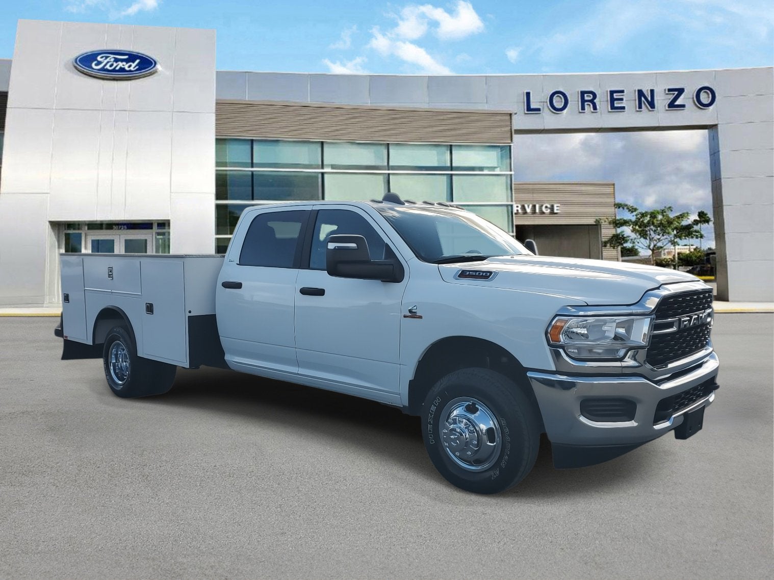 2024 RAM 3500 Chassis Cab SLT