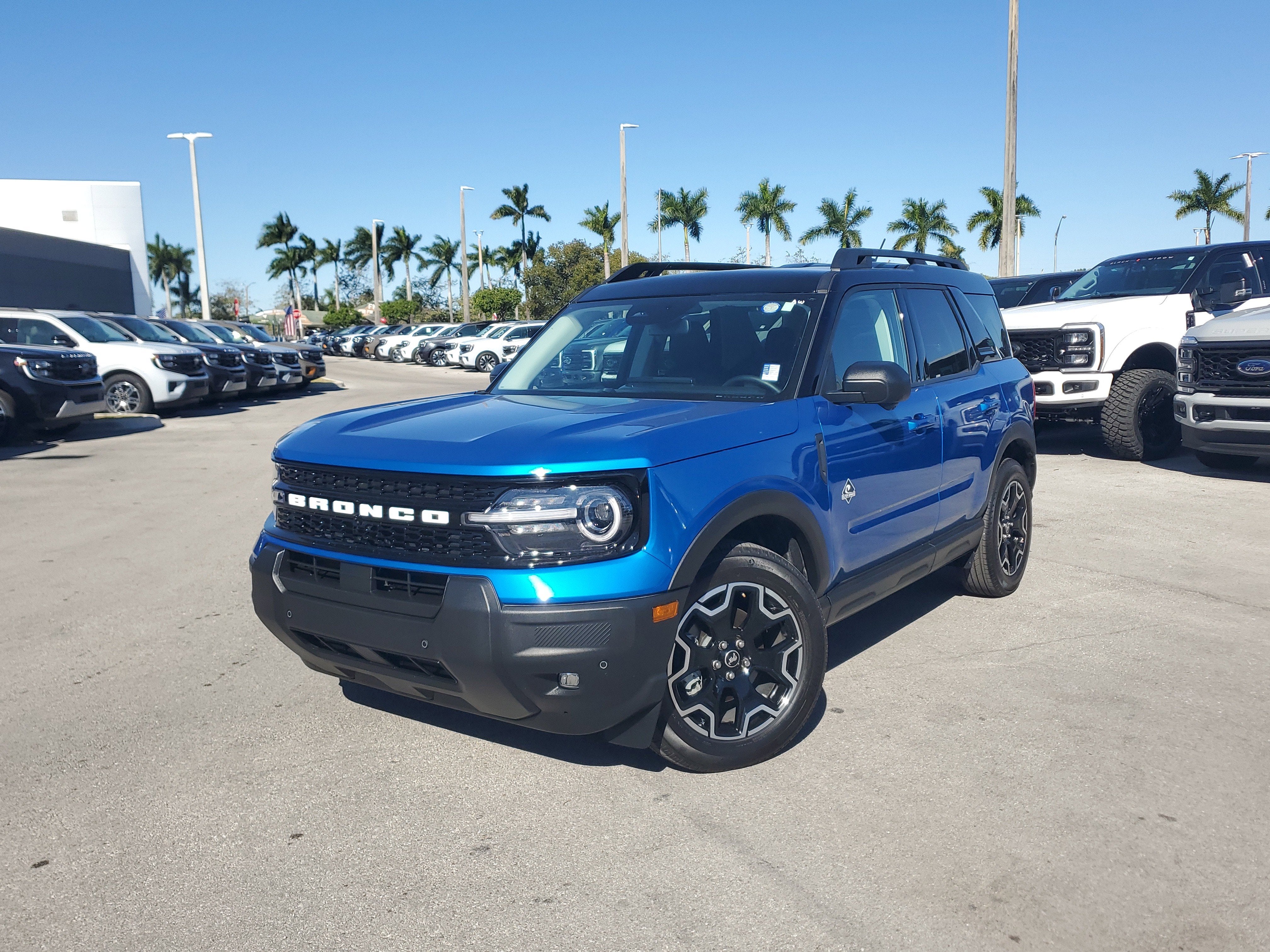 2025 Ford Bronco Sport Outer Banks 4WD