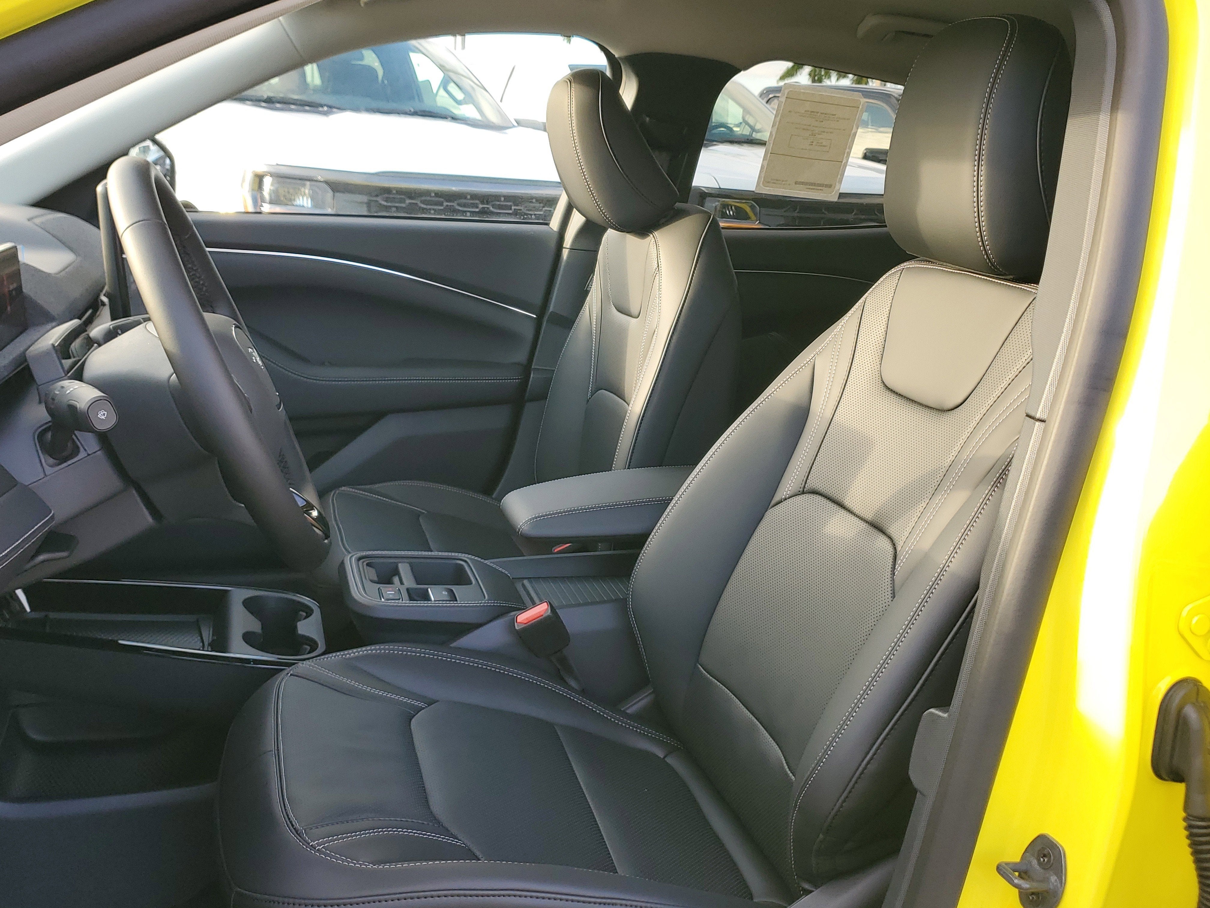 2025 Ford Mustang Mach-E Premium