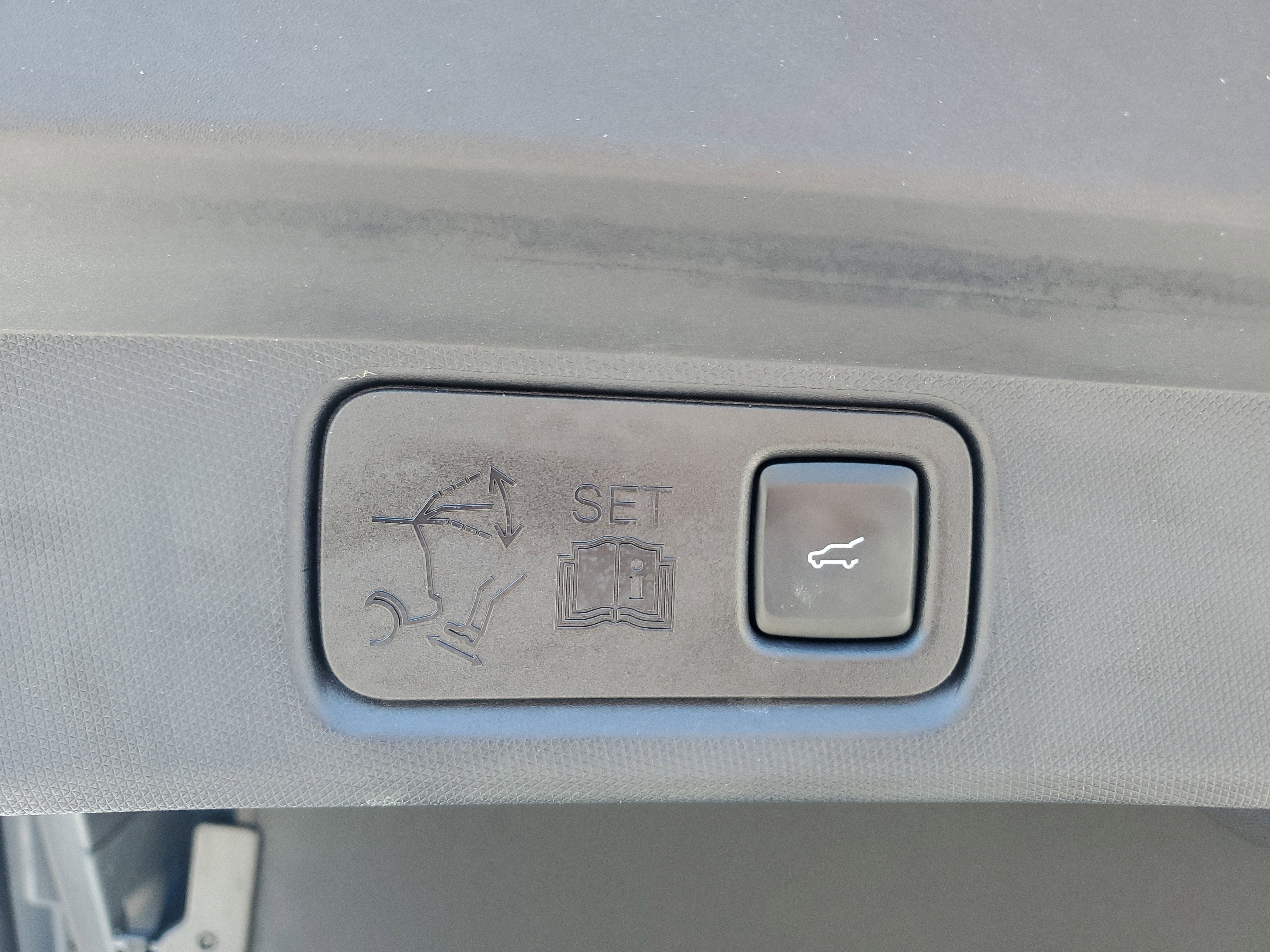 2022 Ford Mustang Mach-E Premium