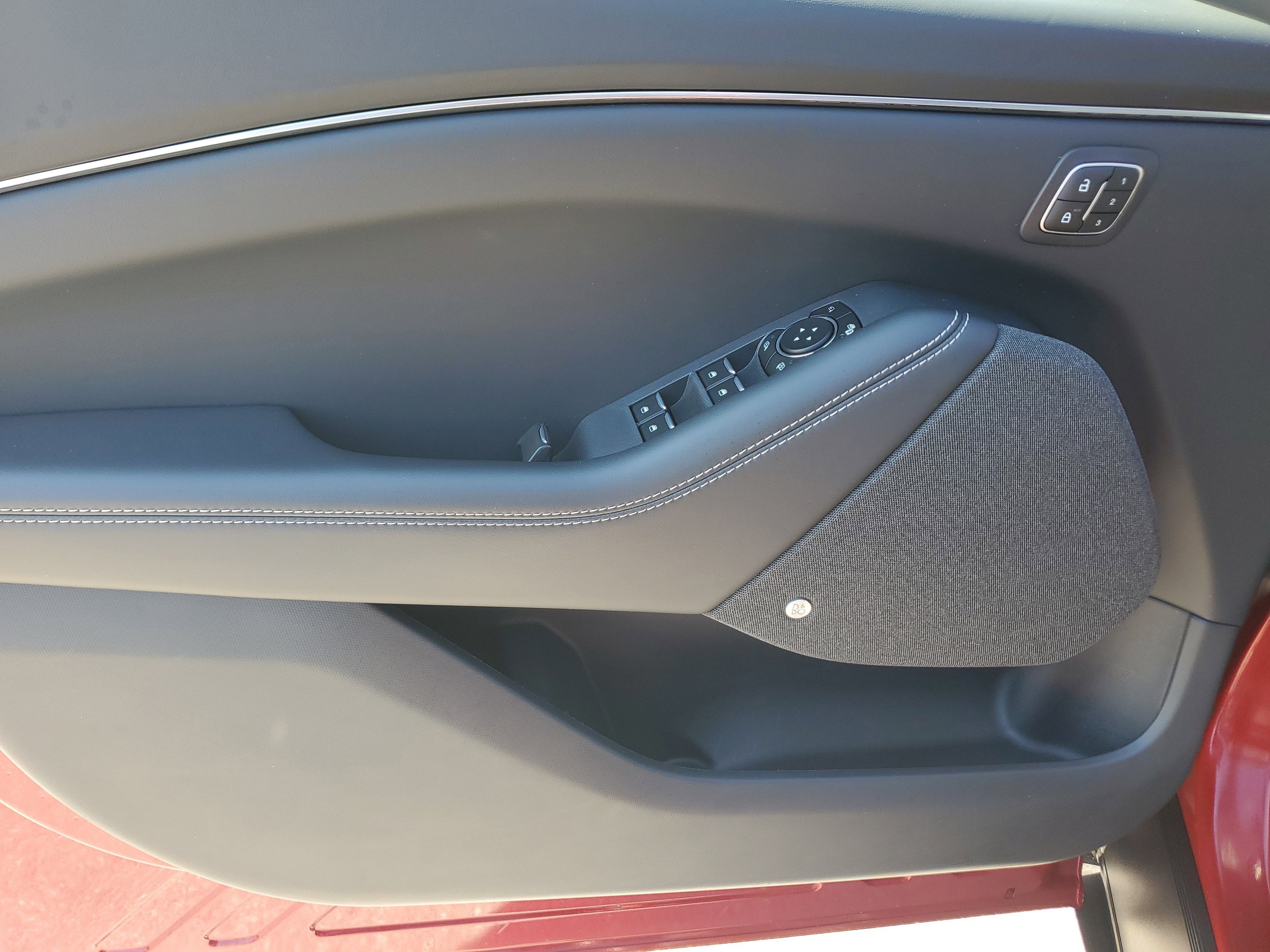 2024 Ford Mustang Mach-E Premium 4WD