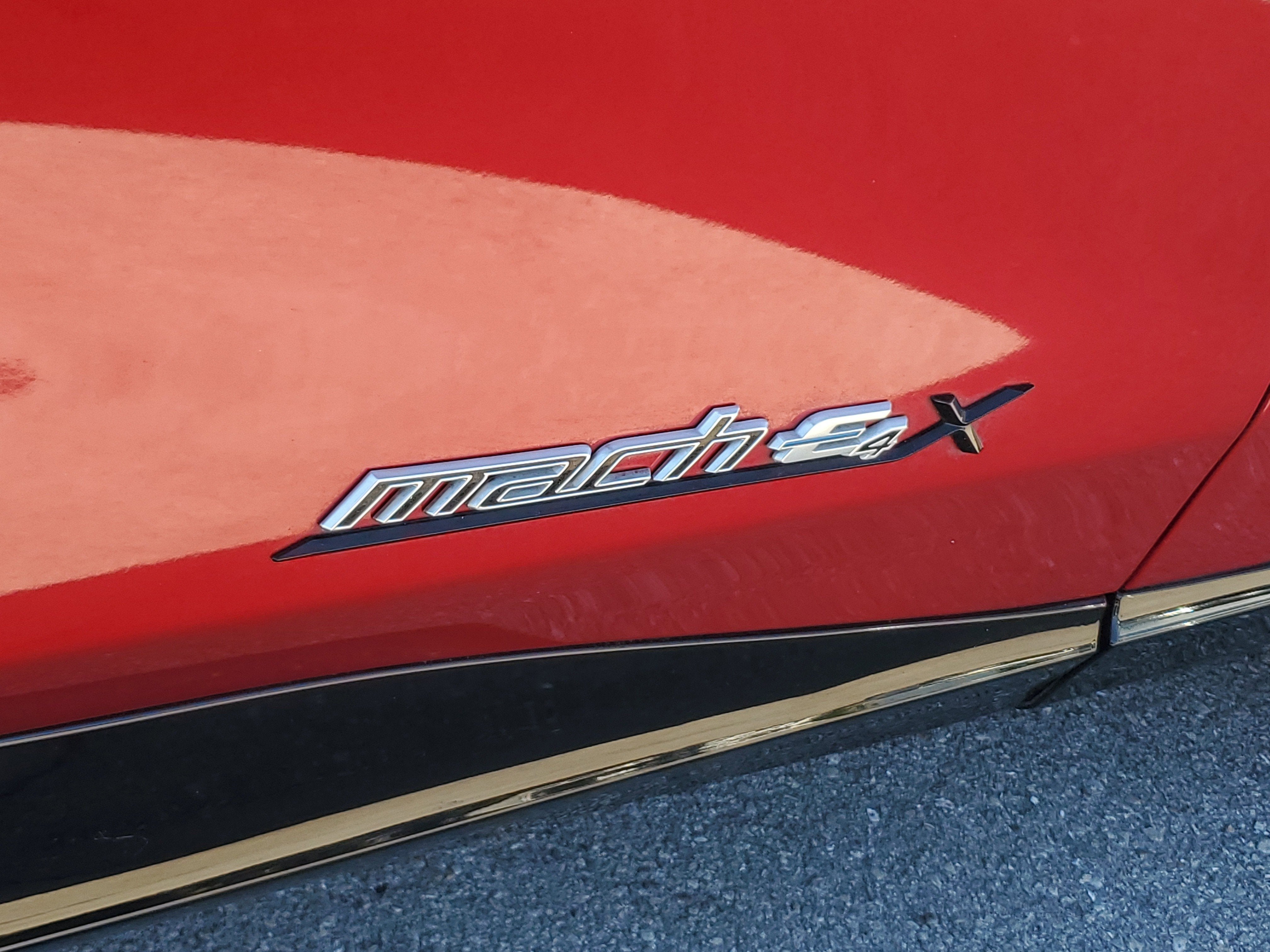 2024 Ford Mustang Mach-E Premium 4WD