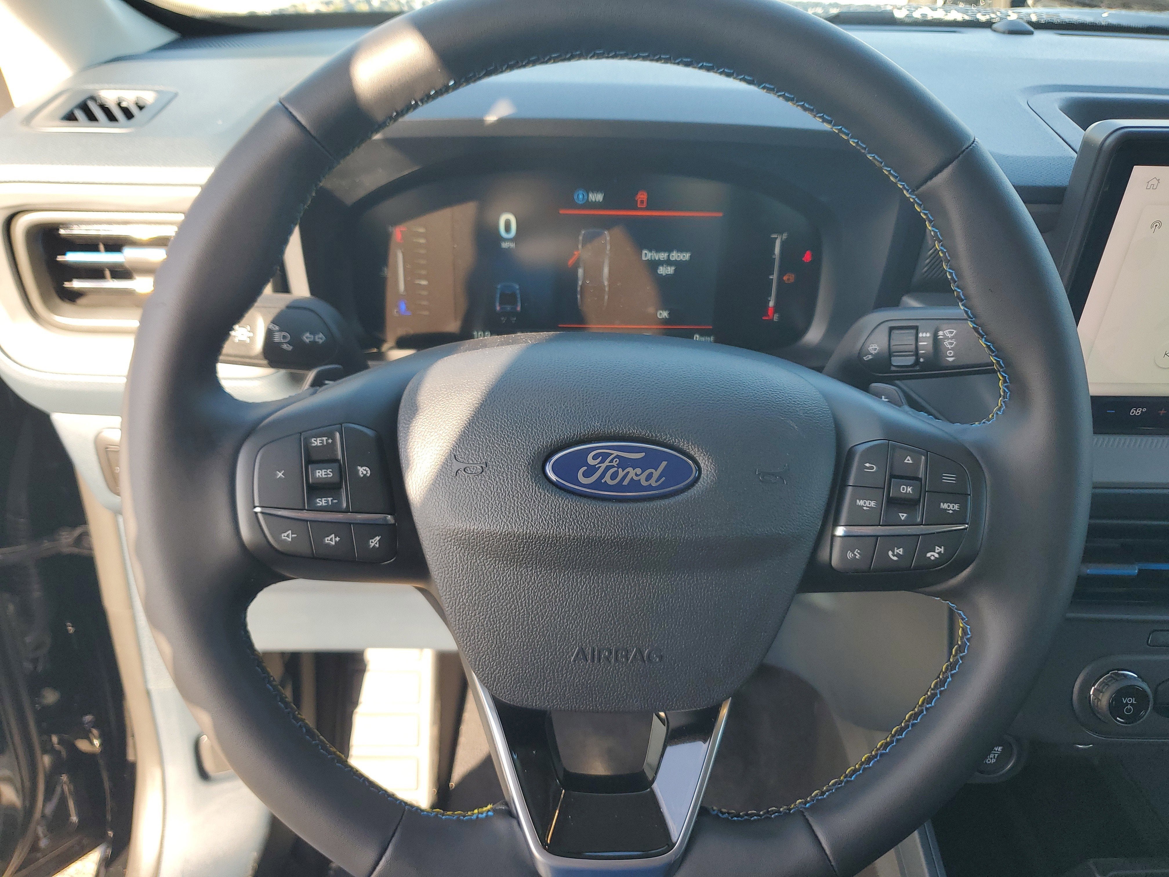 2026 Ford Maverick Lobo Standard