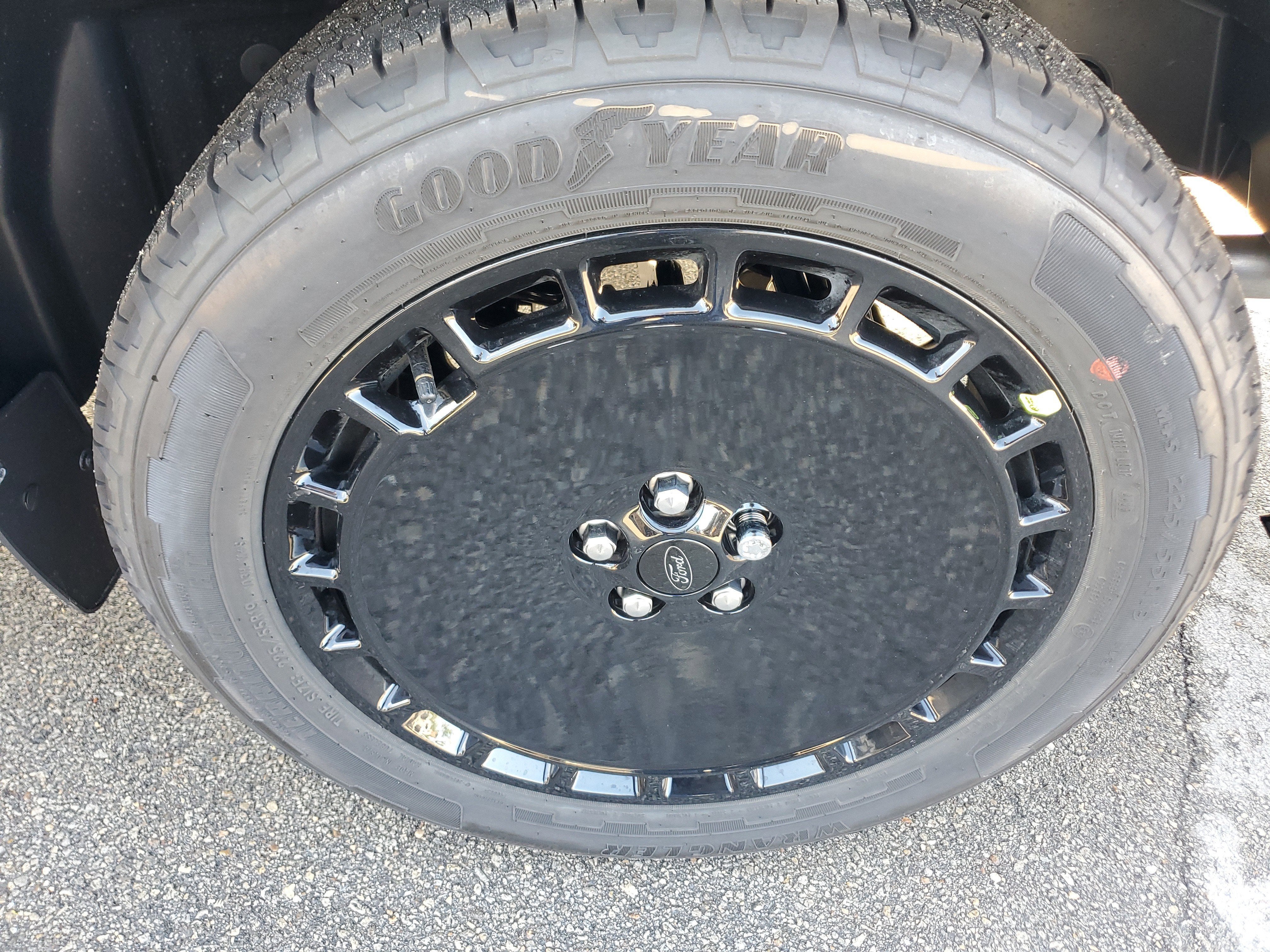 2026 Ford Maverick Lobo Standard