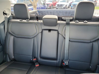 2026 Ford Maverick Lobo Standard