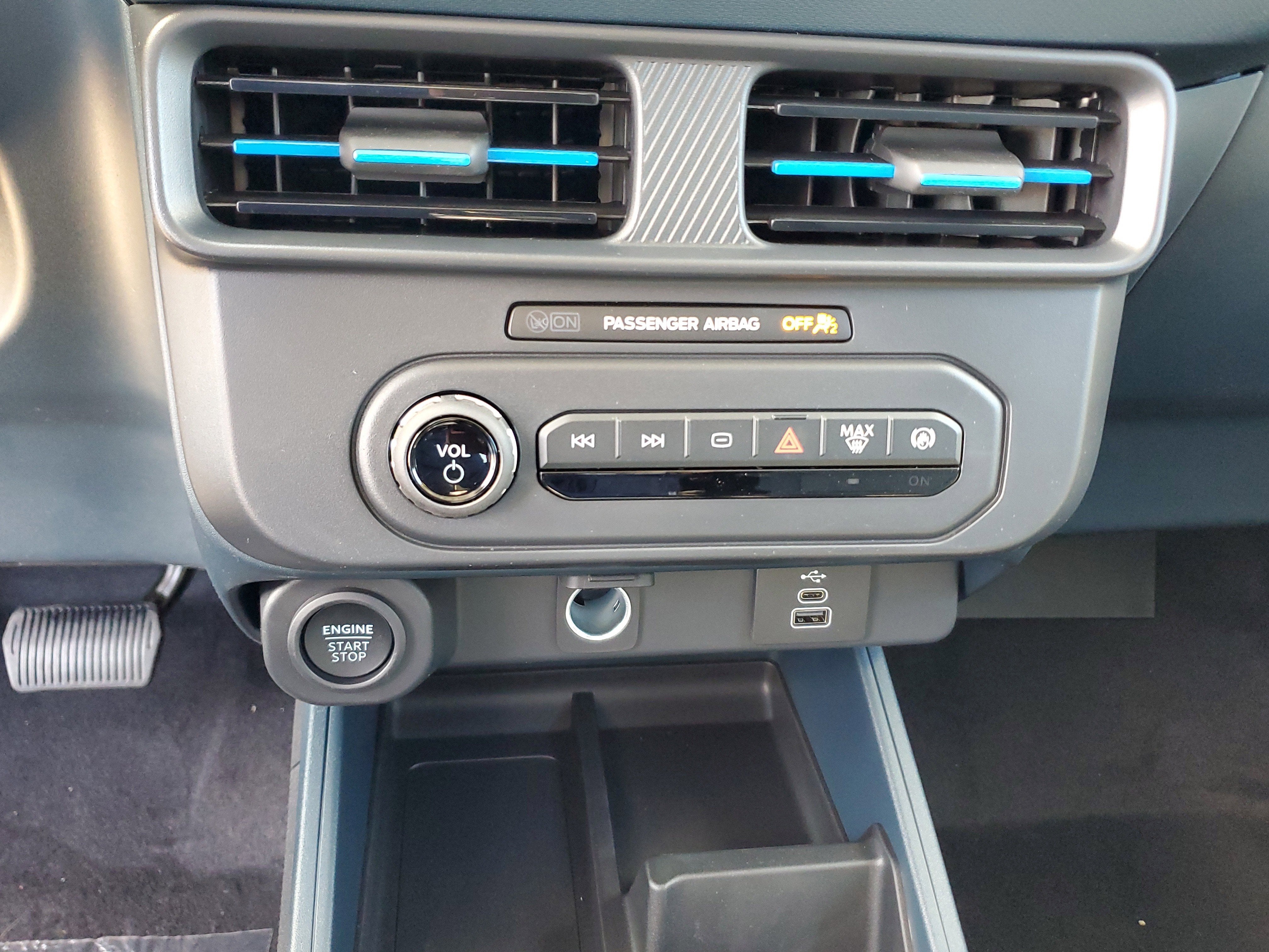 2026 Ford Maverick Lobo Standard