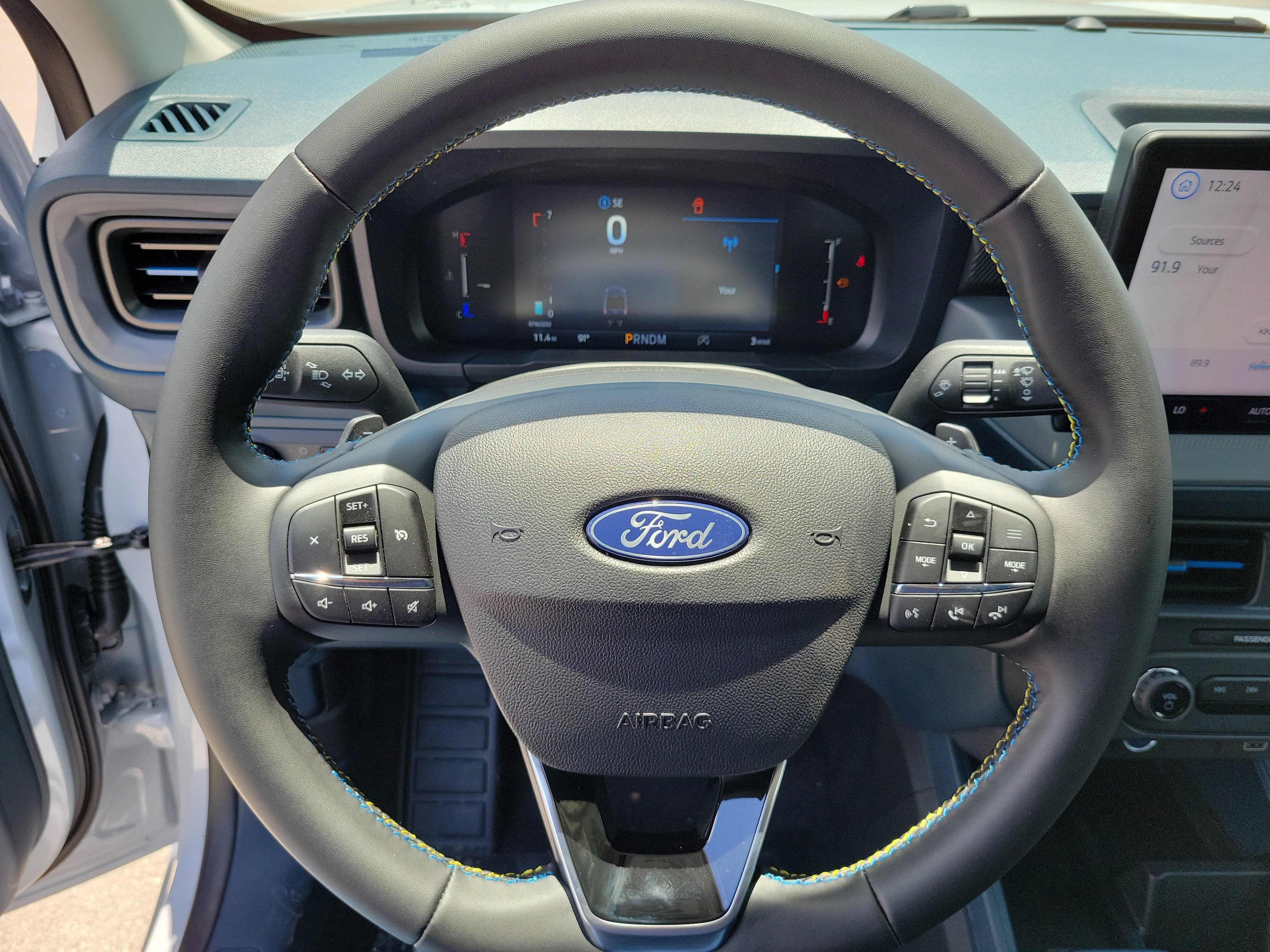 2026 Ford Maverick Lobo Standard