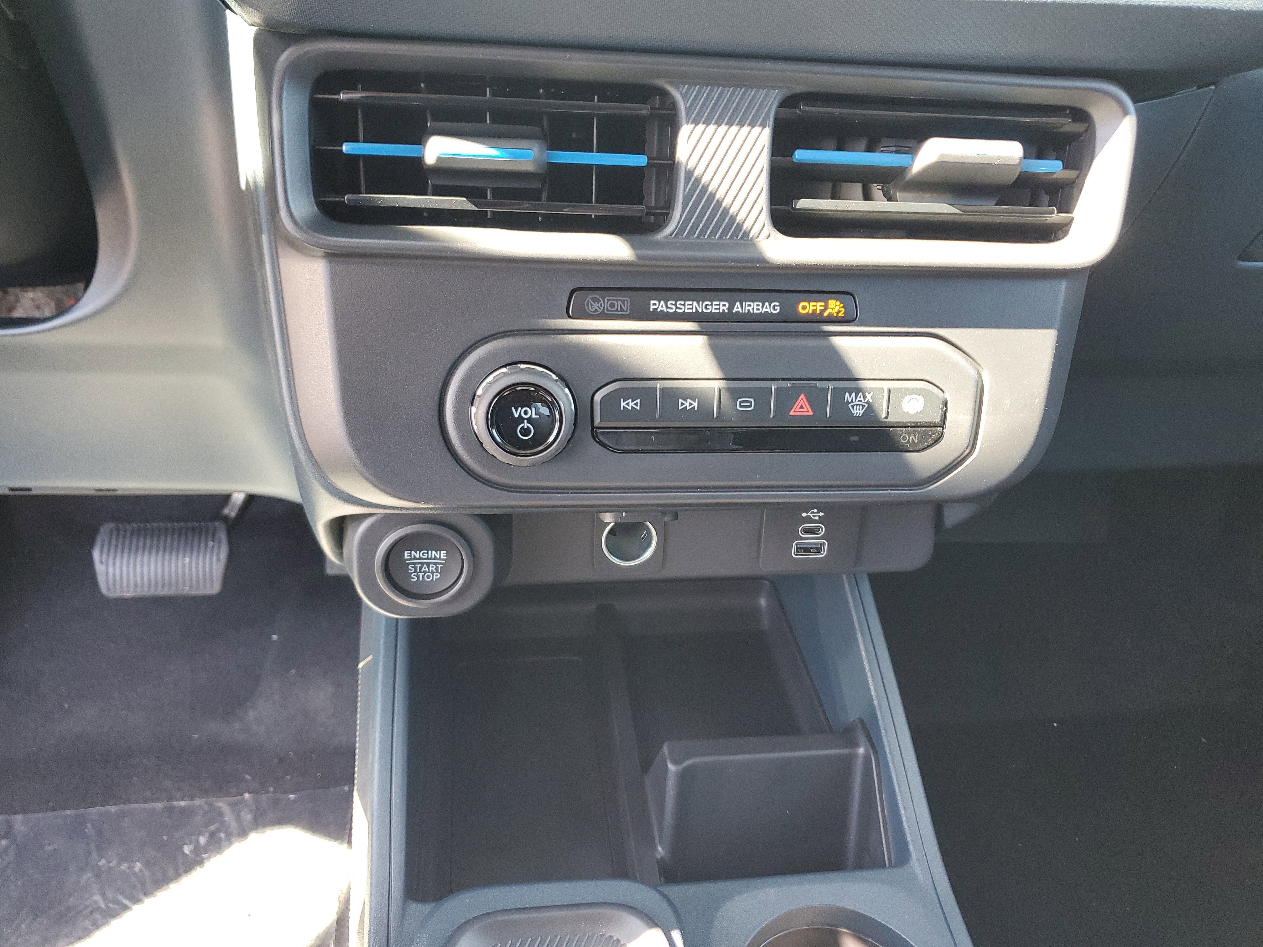 2026 Ford Maverick Lobo Standard