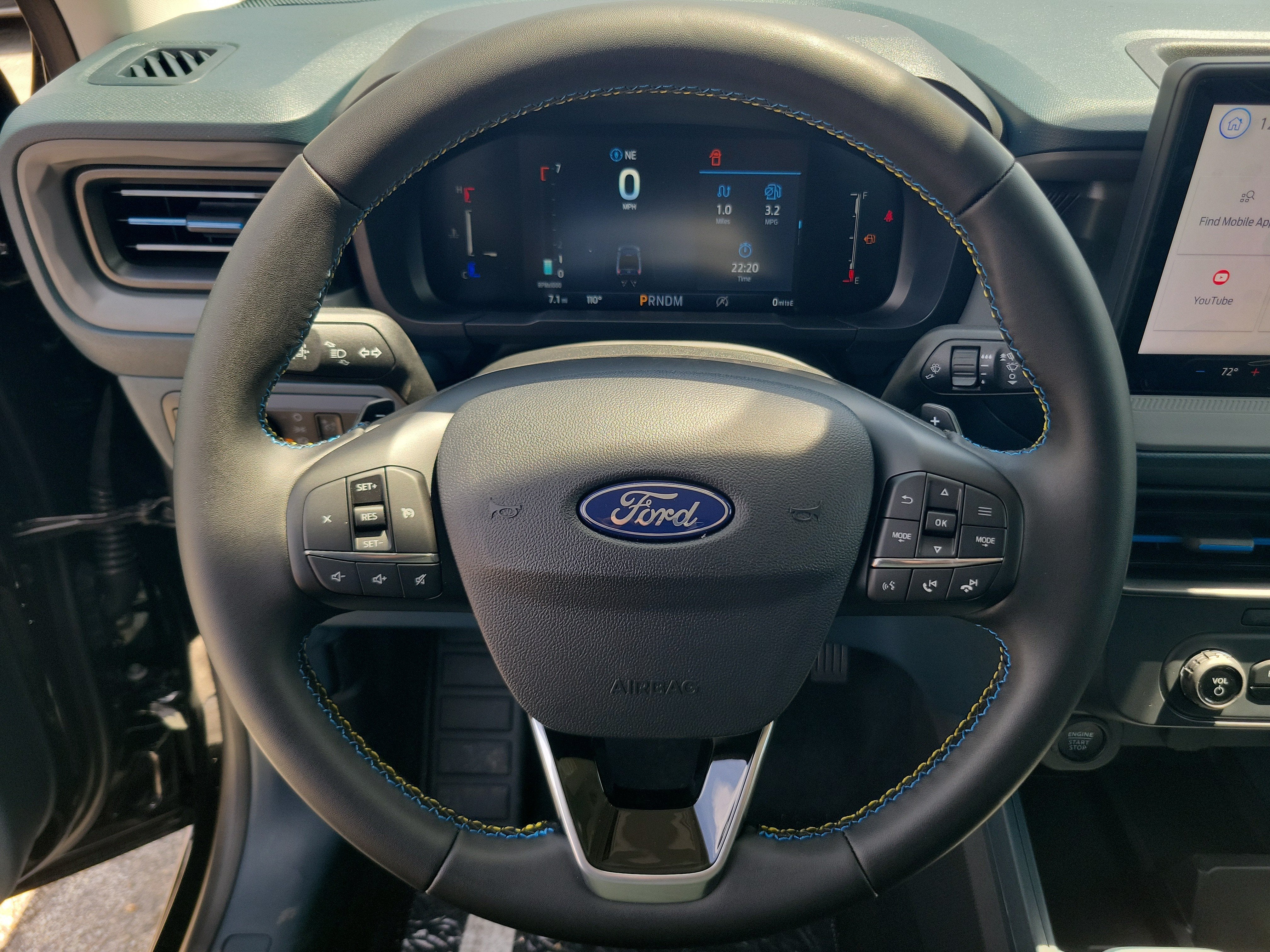 2026 Ford Maverick Lobo Standard
