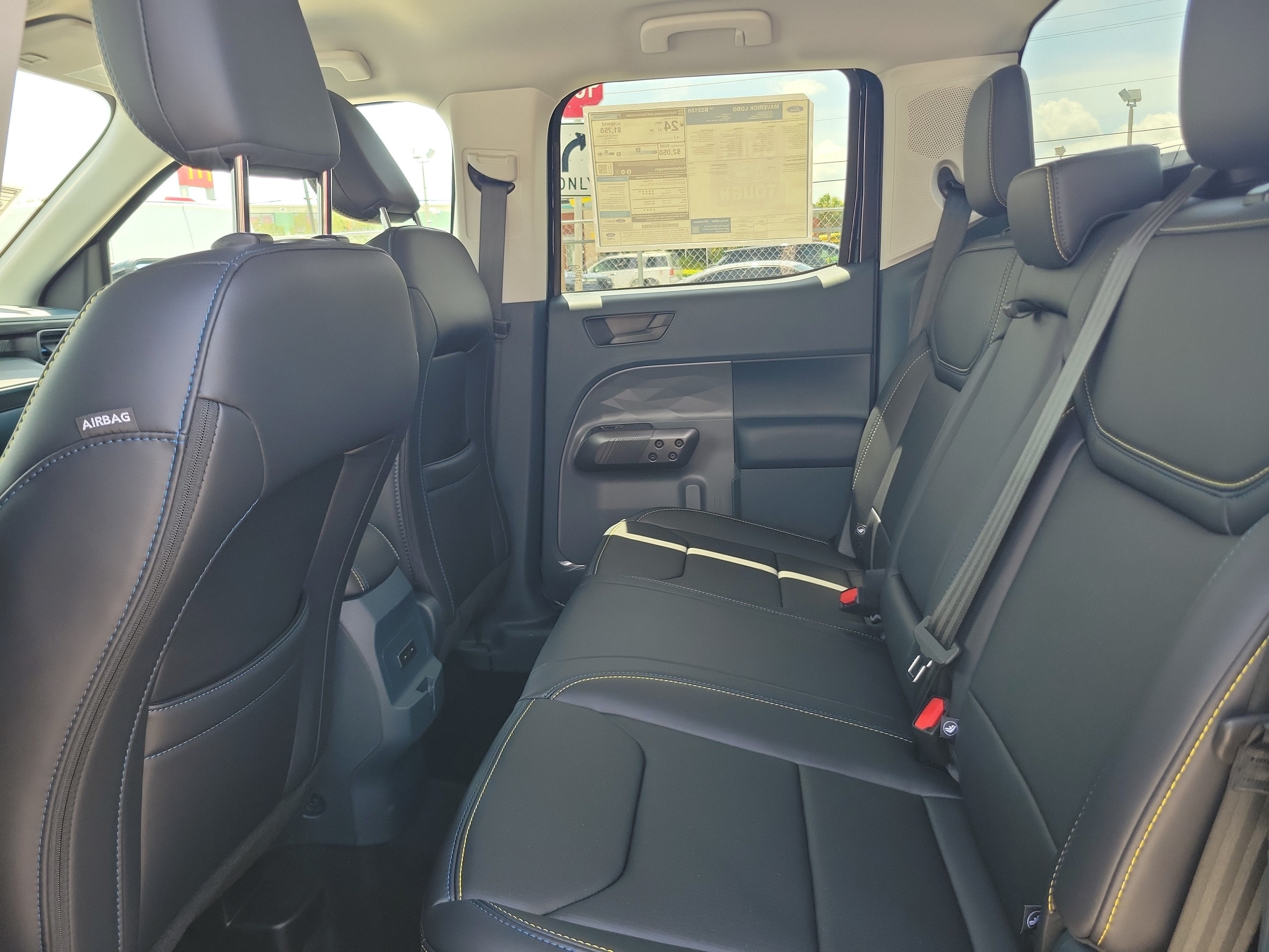2026 Ford Maverick Lobo Standard