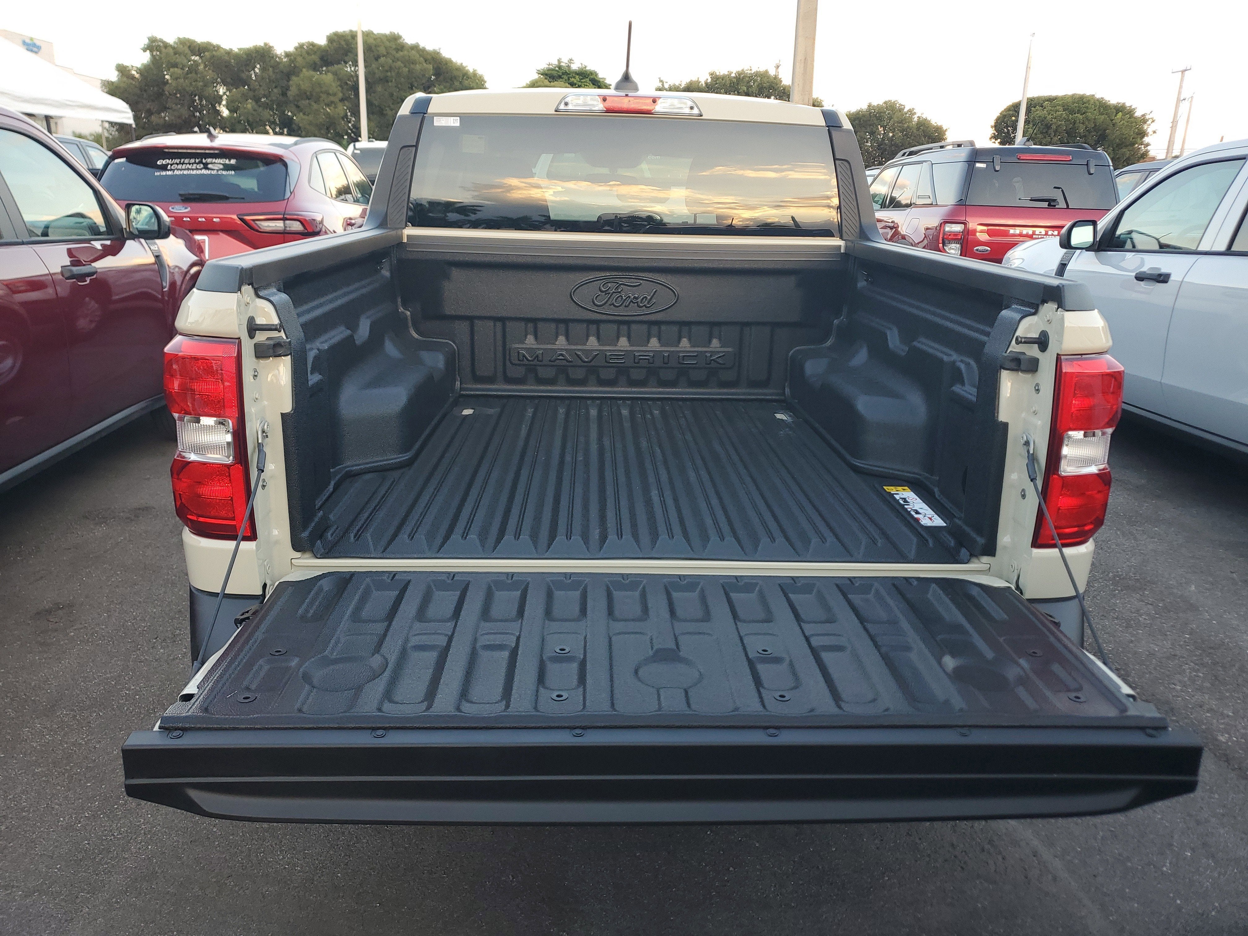 2025 Ford Maverick XL