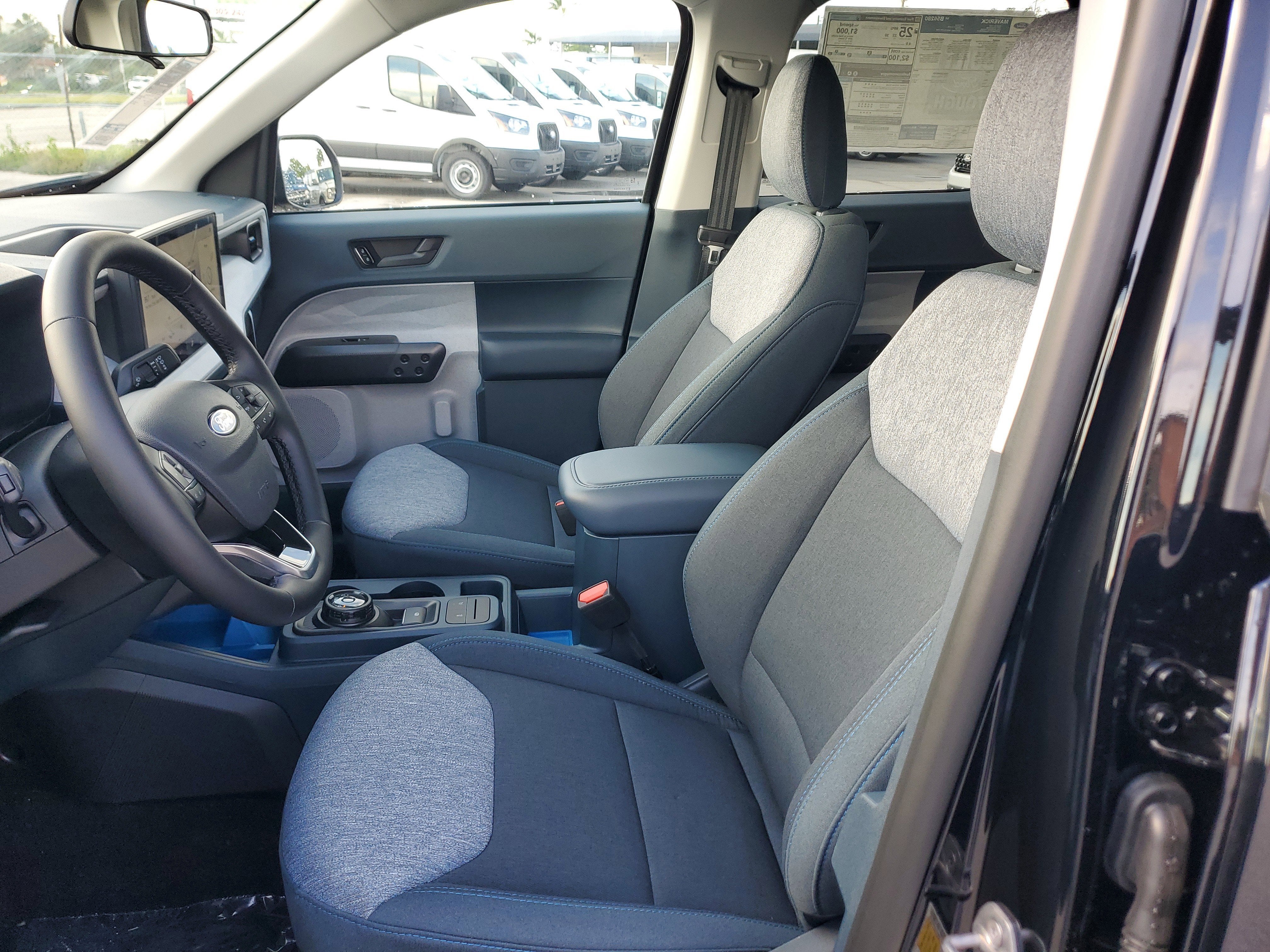 2025 Ford Maverick XLT