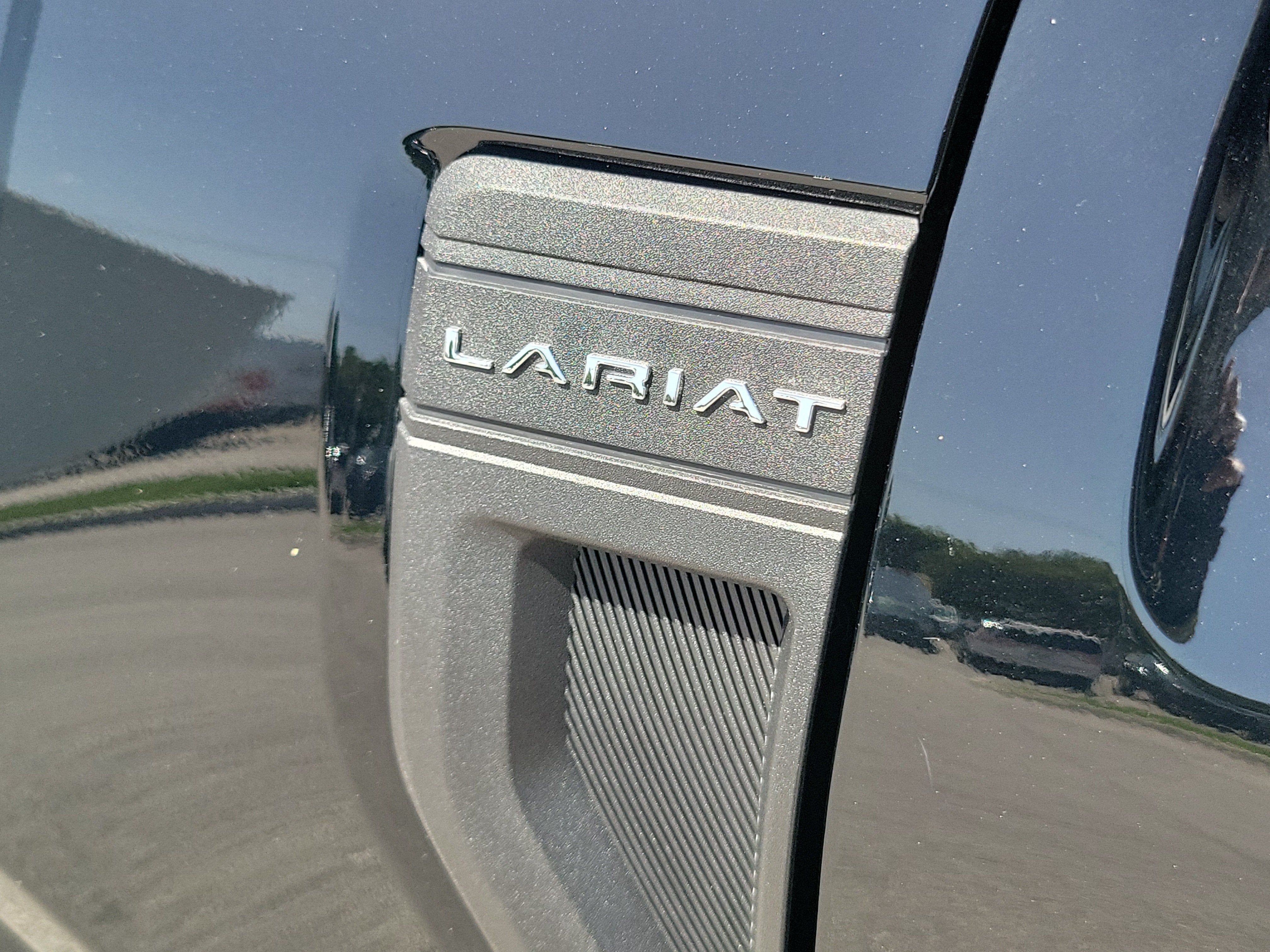 2025 Ford Maverick LARIAT 4WD