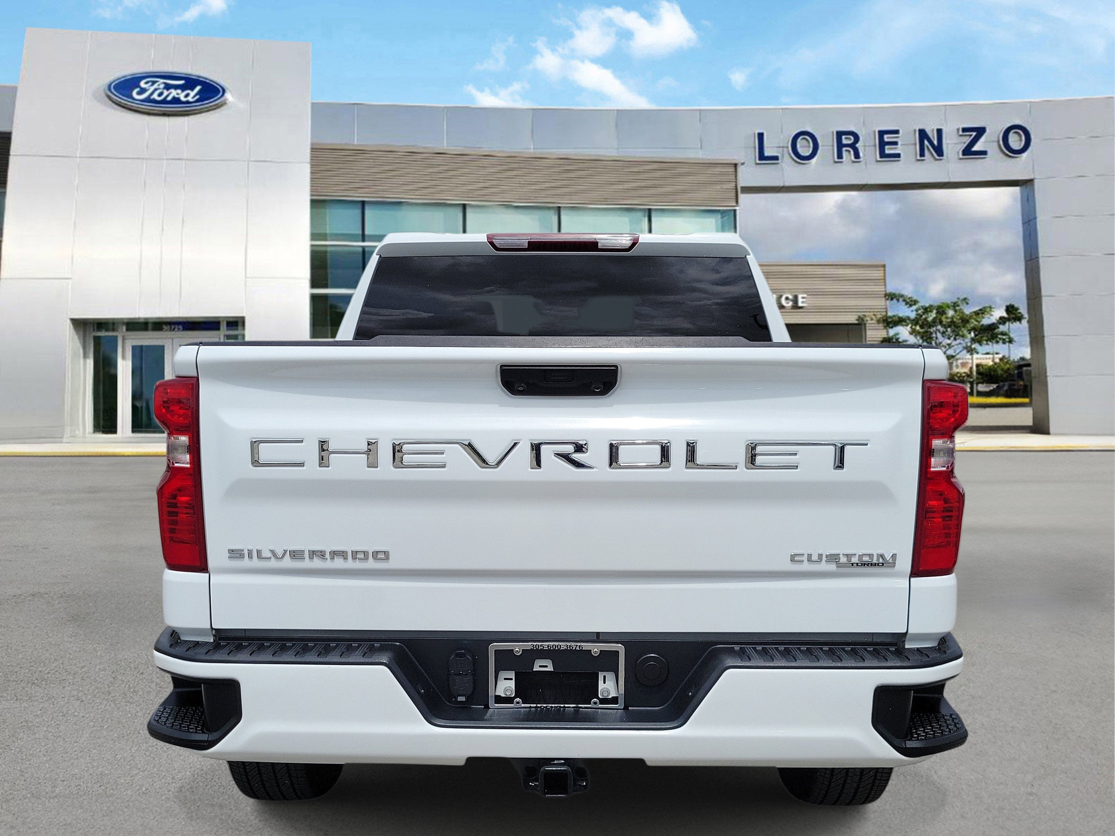 2024 Chevrolet Silverado 1500 Custom