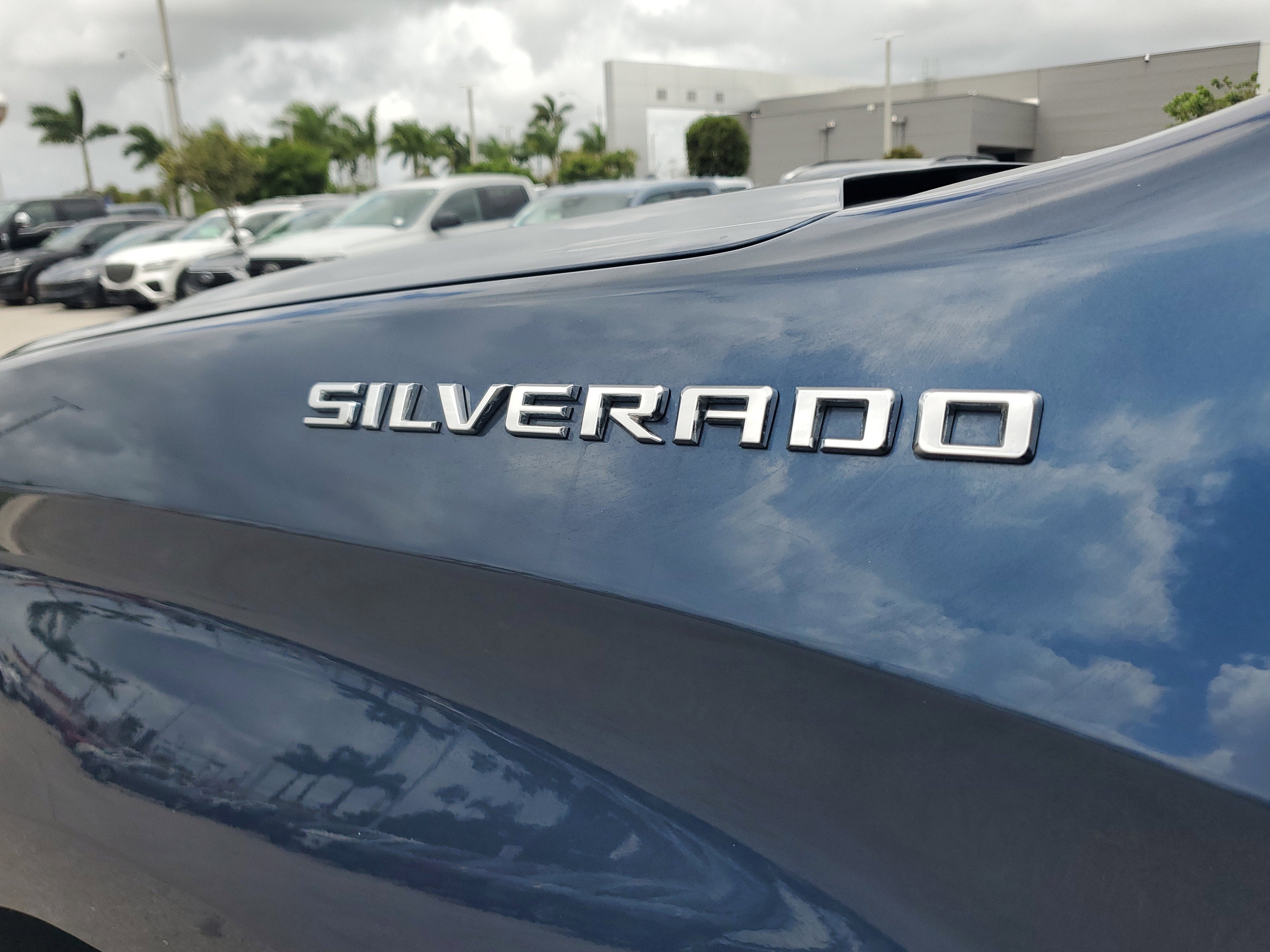 2022 Chevrolet Silverado 1500 LTD Custom