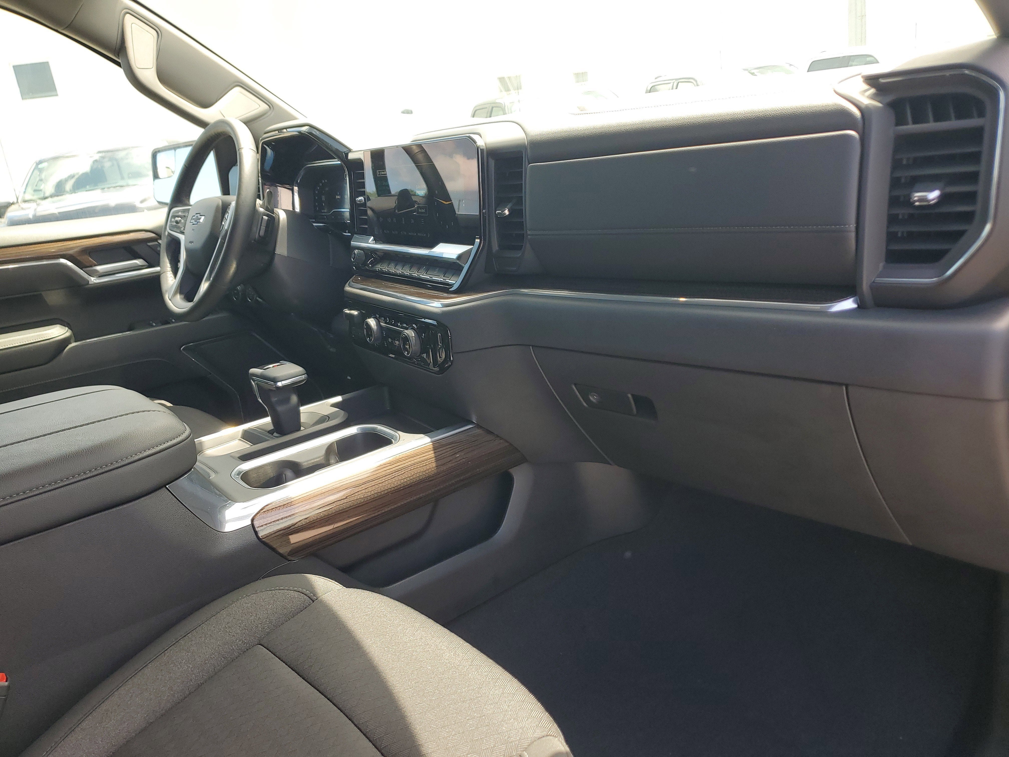 2025 Chevrolet Silverado 1500 LT Trail Boss 4WD