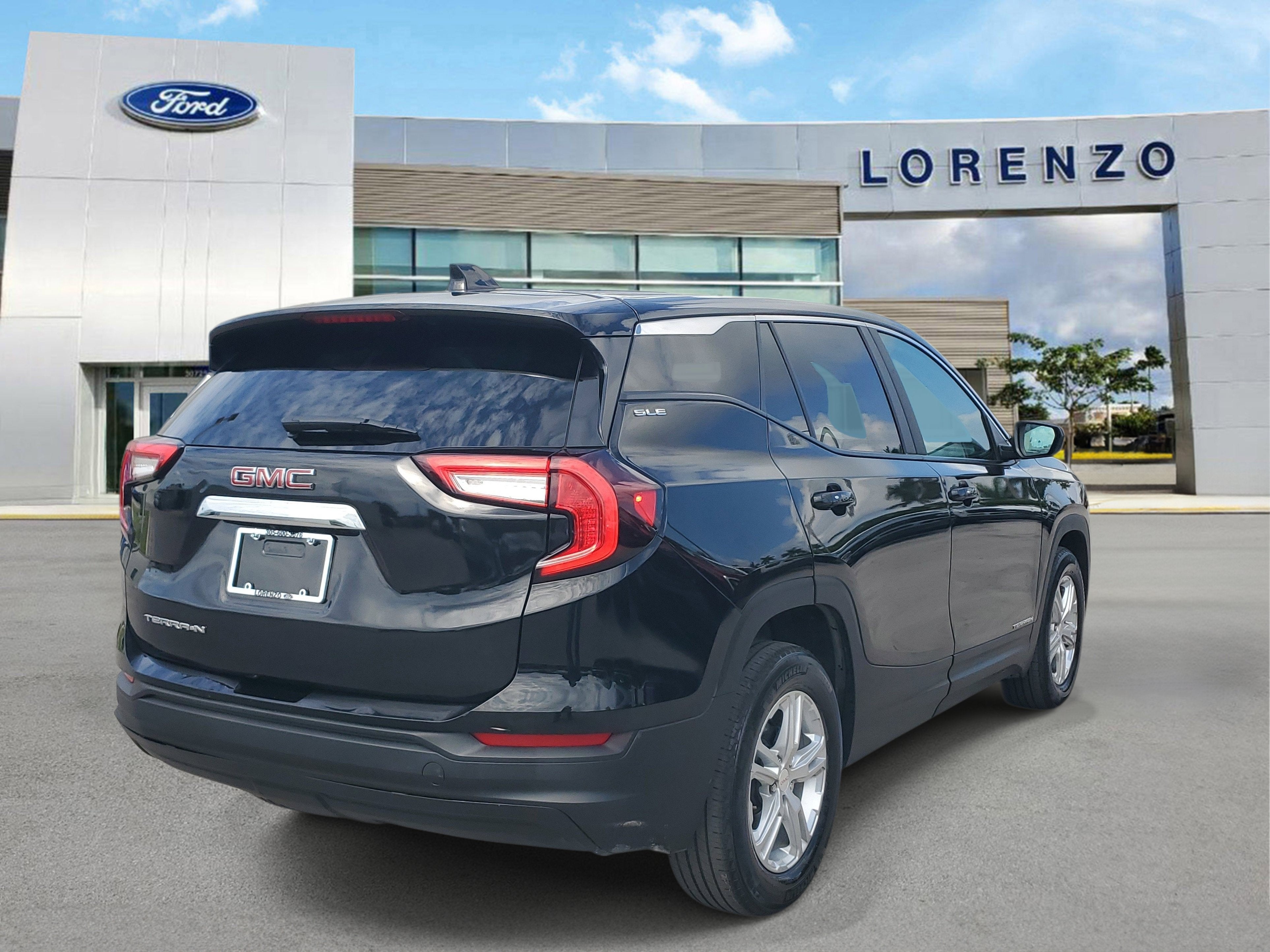 2024 GMC Terrain SLE