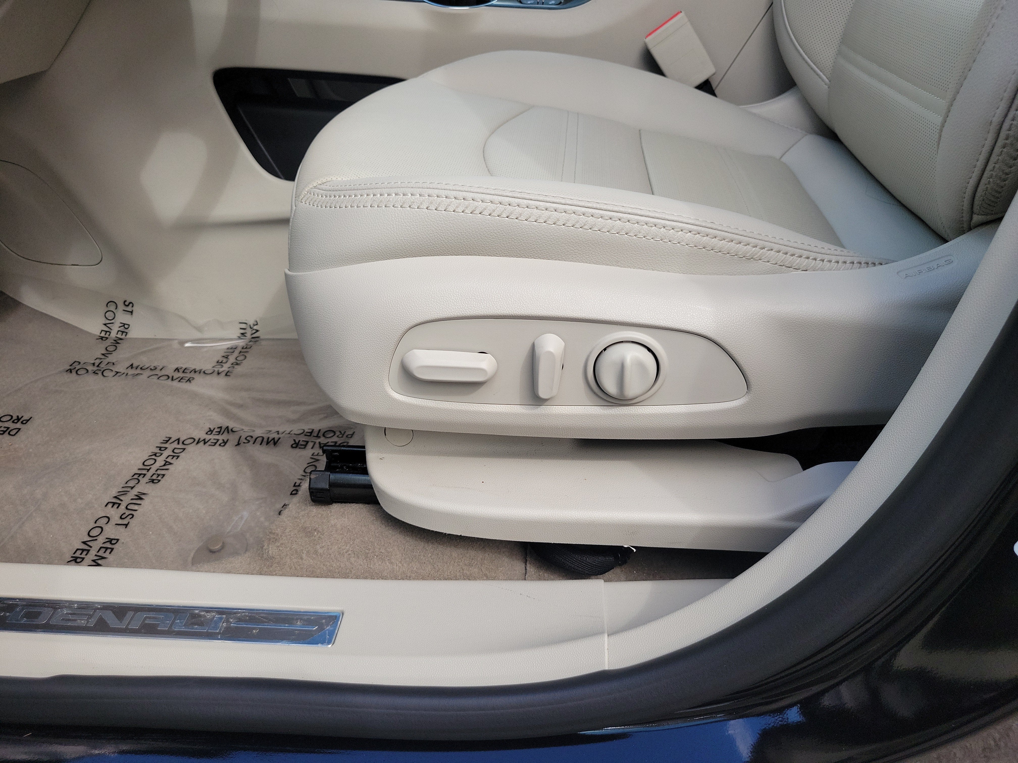 2023 GMC Terrain Denali 4WD