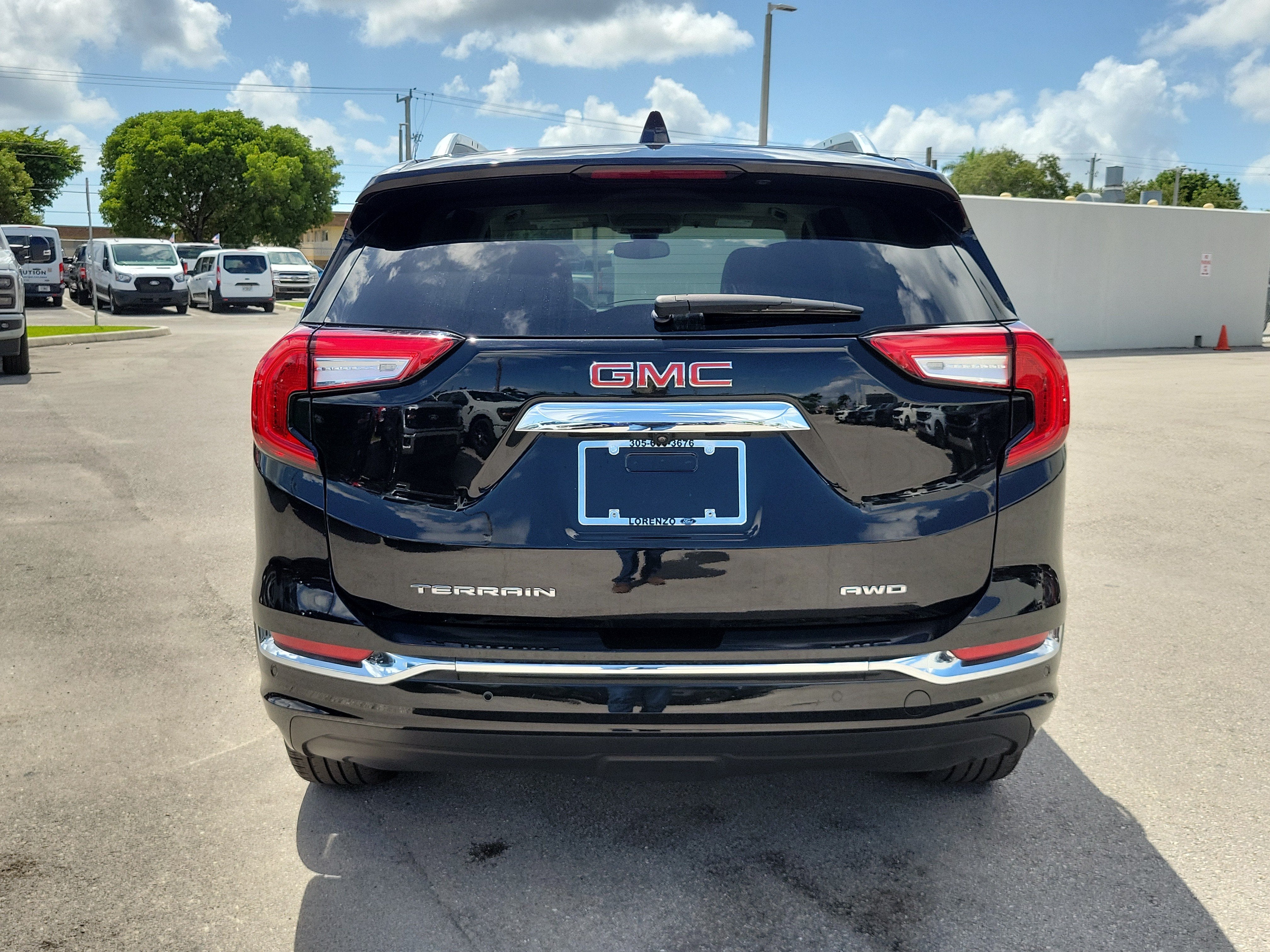 2023 GMC Terrain Denali 4WD