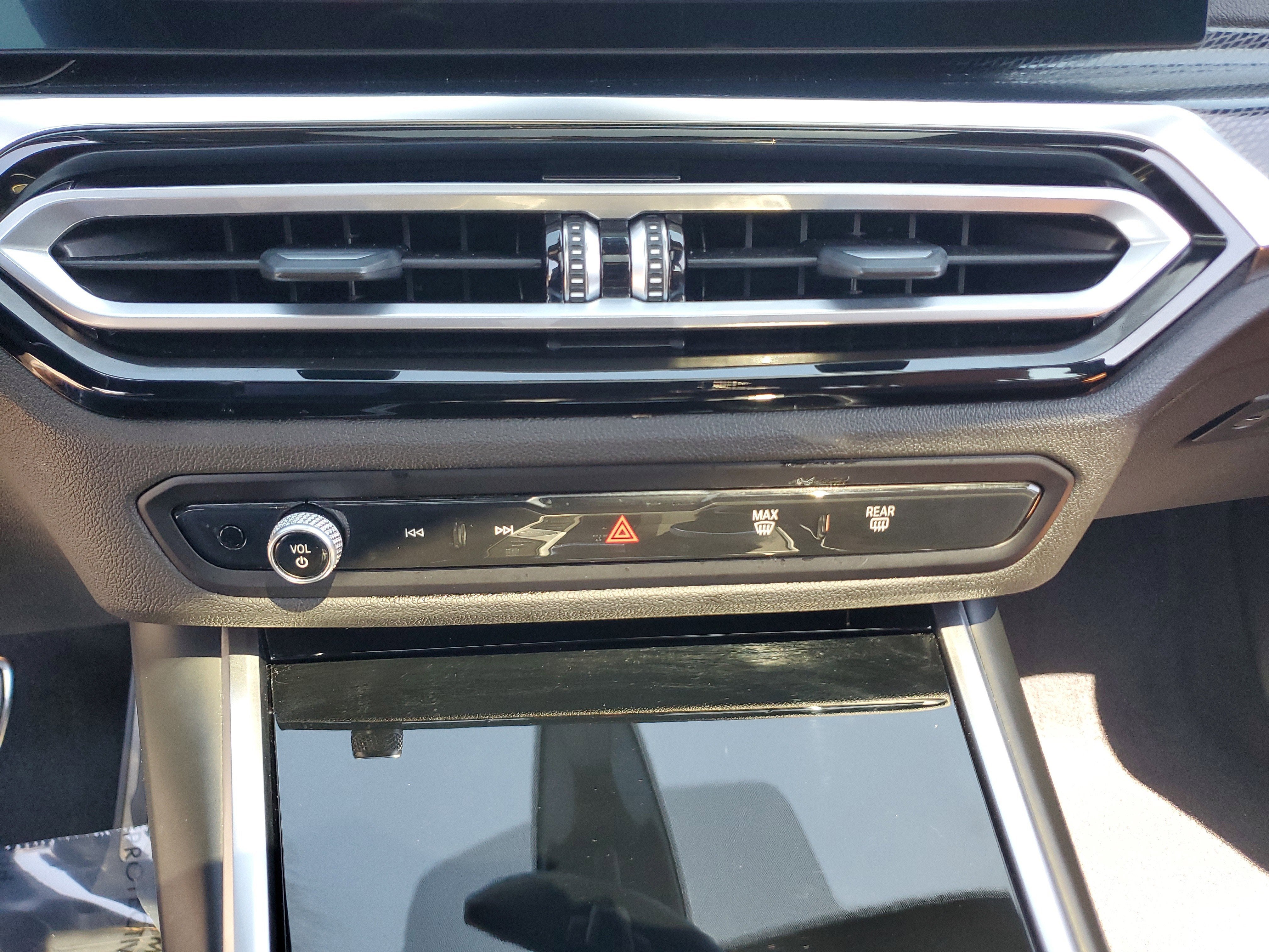 2024 BMW 2 Series 230i