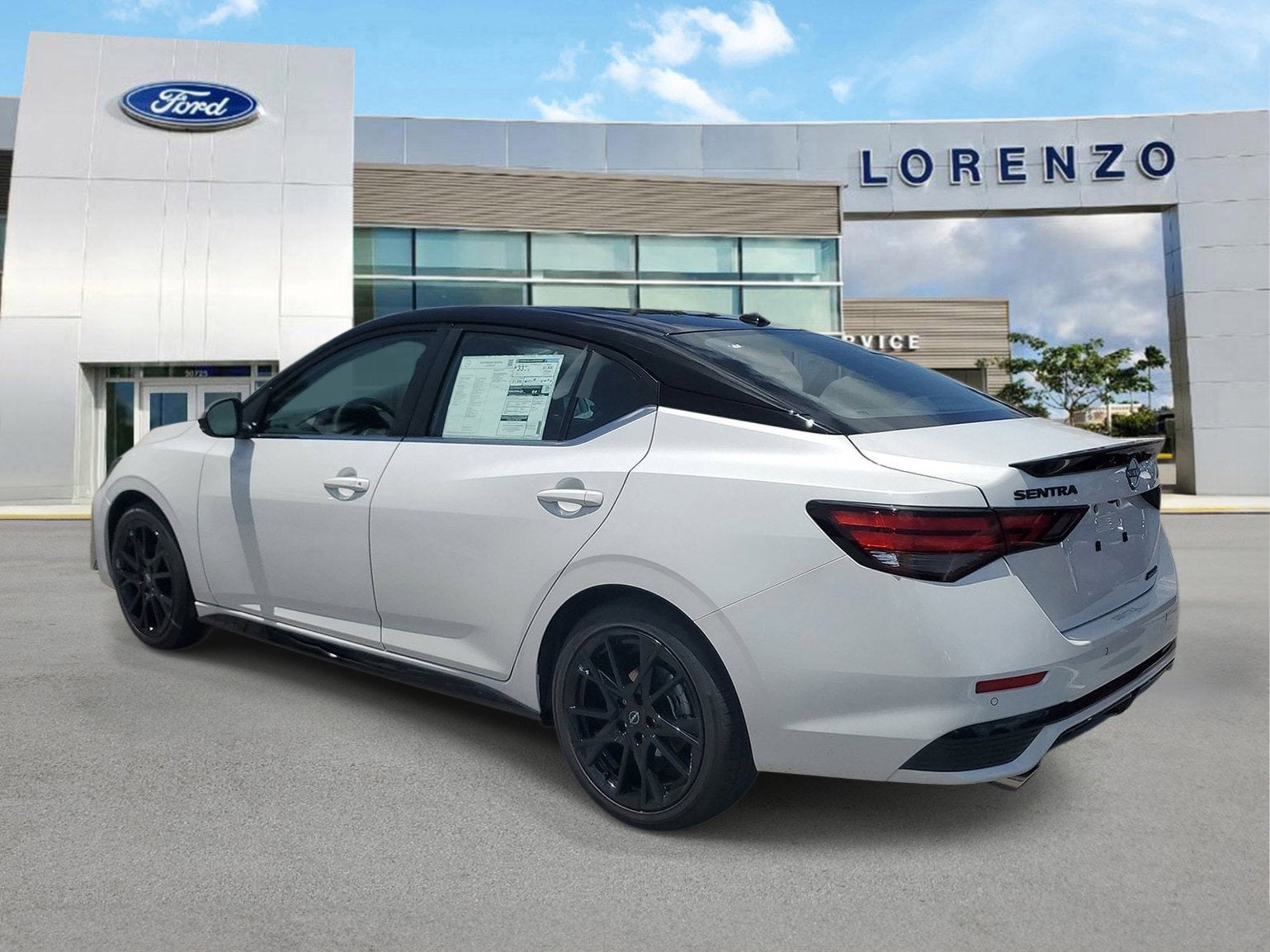 2025 Nissan Sentra SR