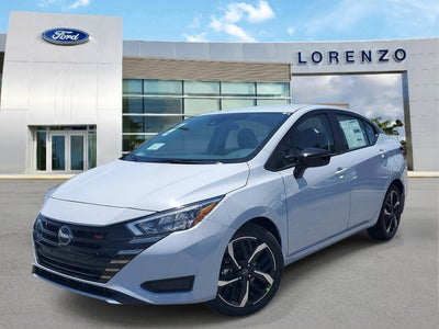 2025 Nissan Versa SR