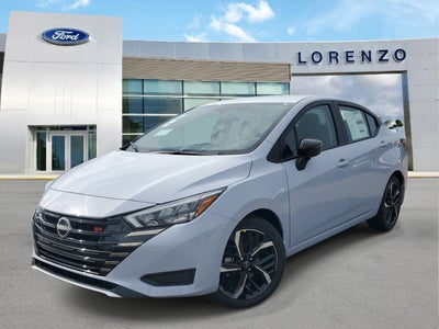2025 Nissan Versa SR