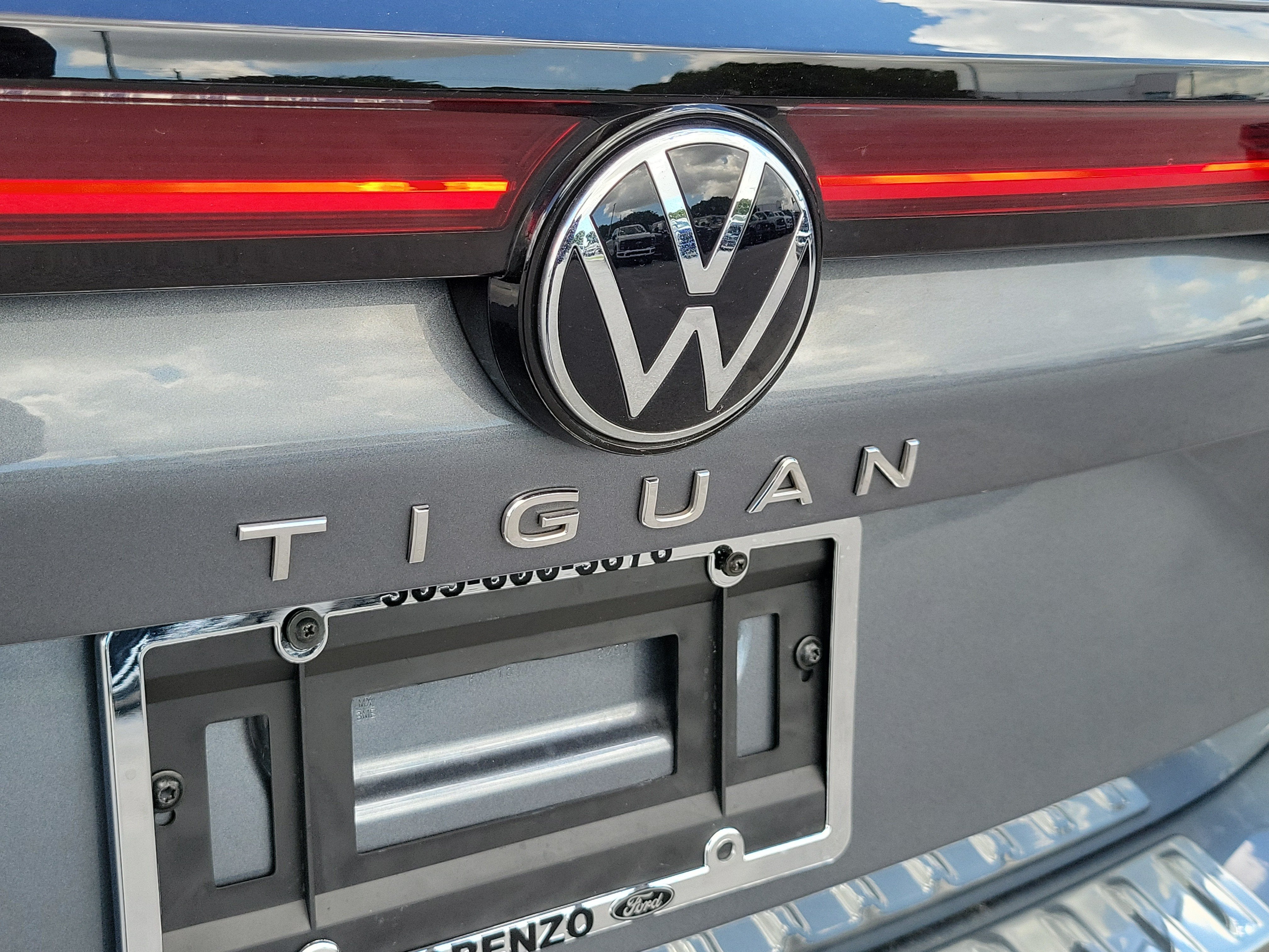 2025 Volkswagen Tiguan S