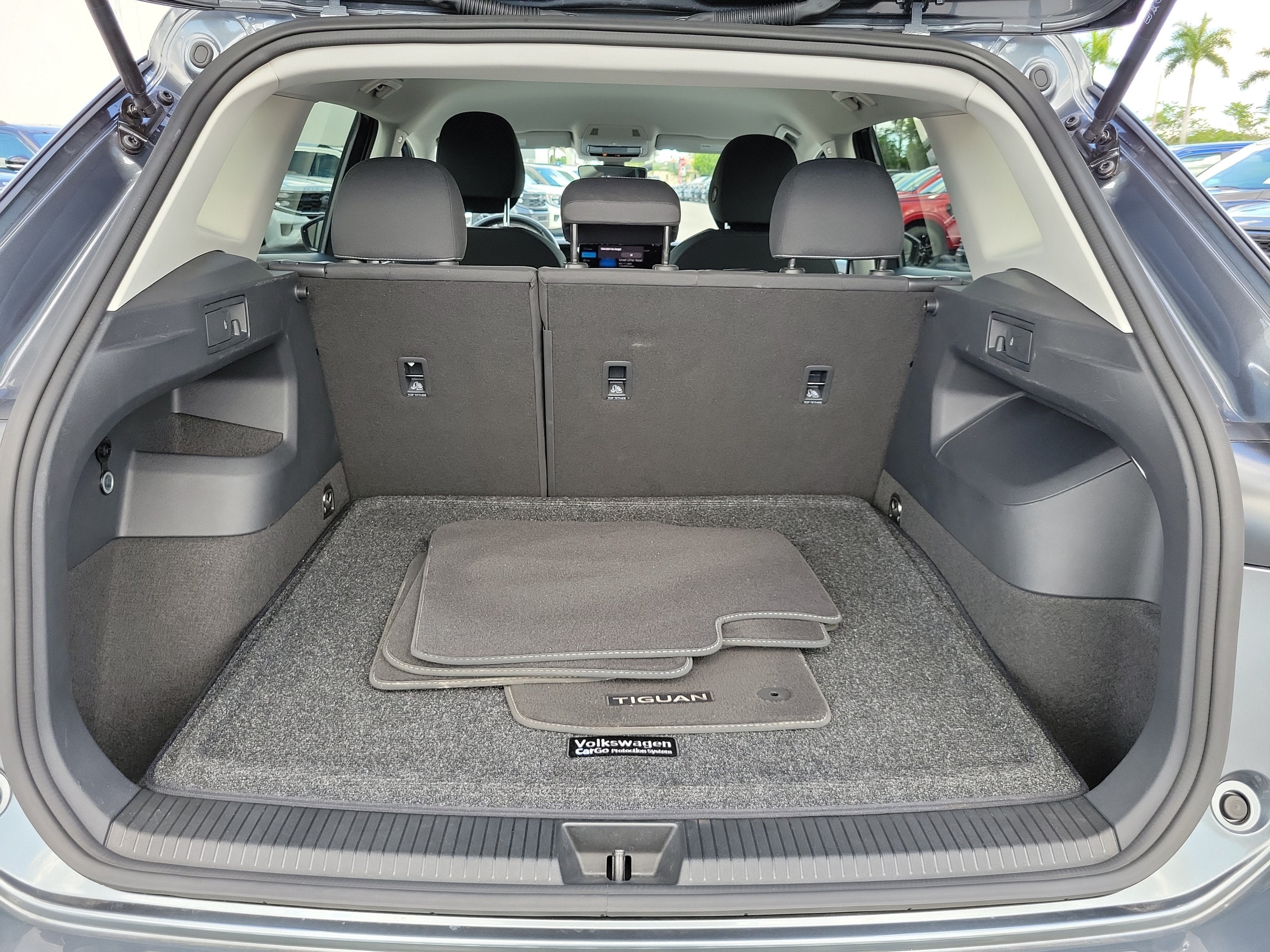 2025 Volkswagen Tiguan S