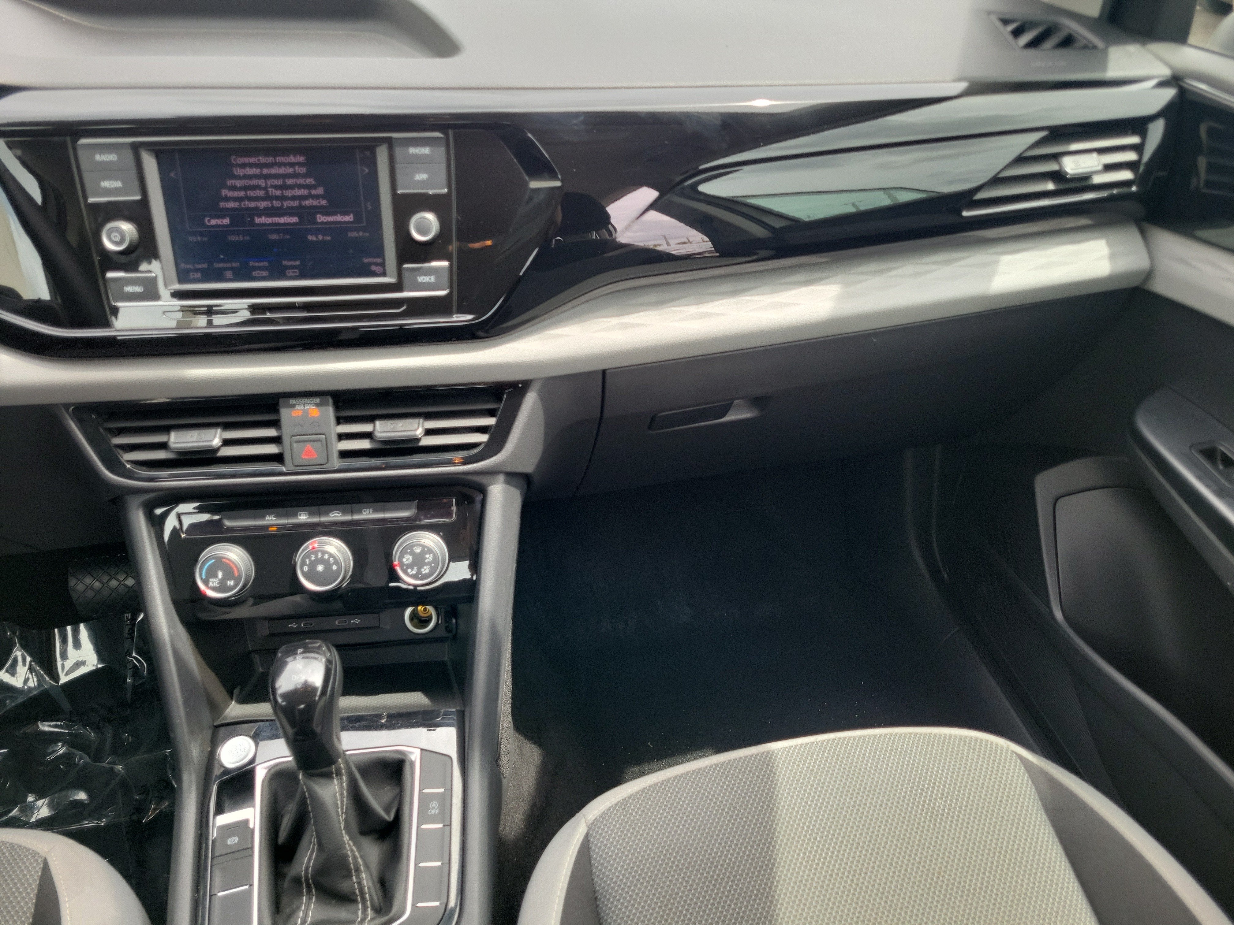 2023 Volkswagen Taos S