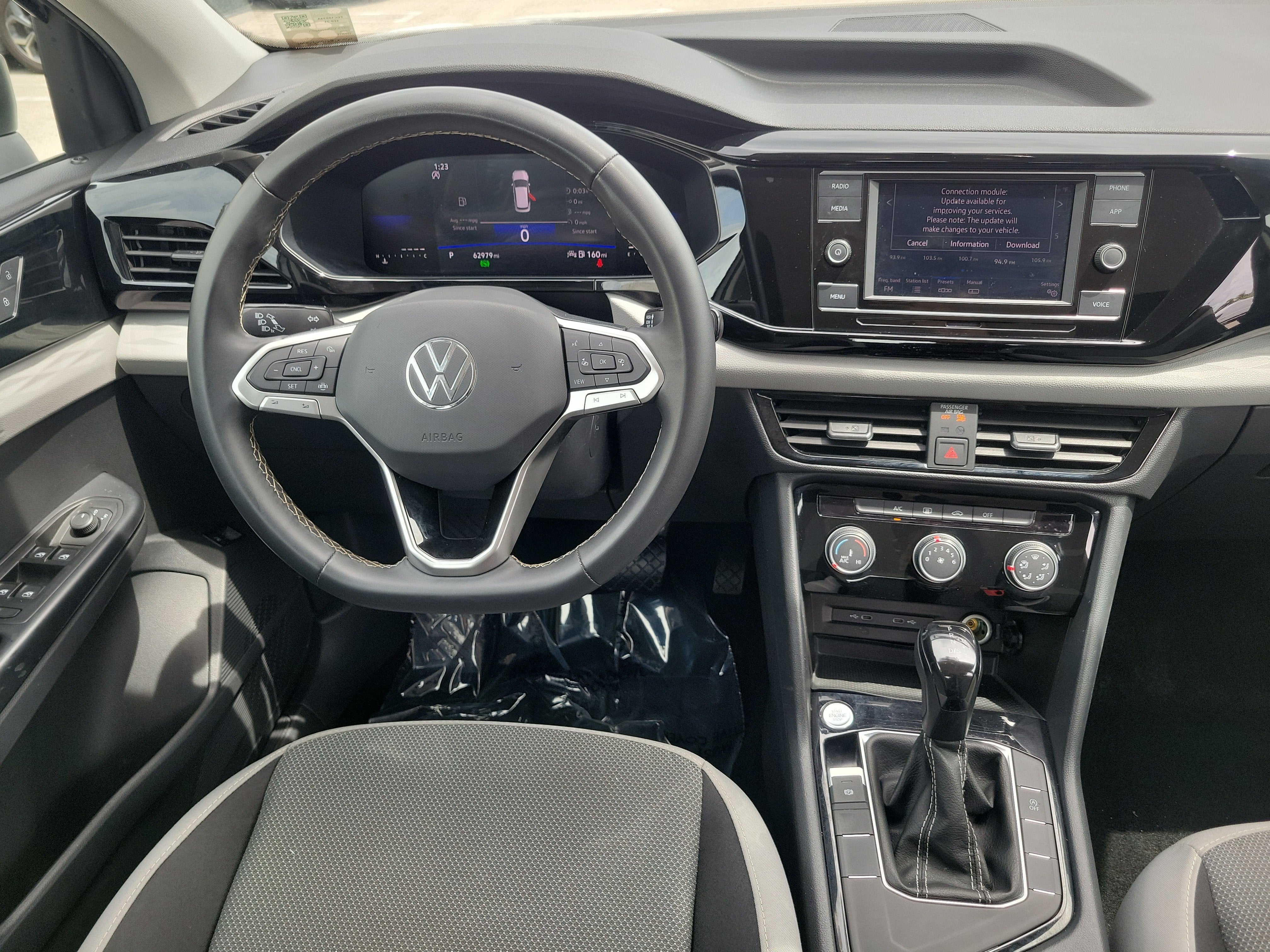 2023 Volkswagen Taos S