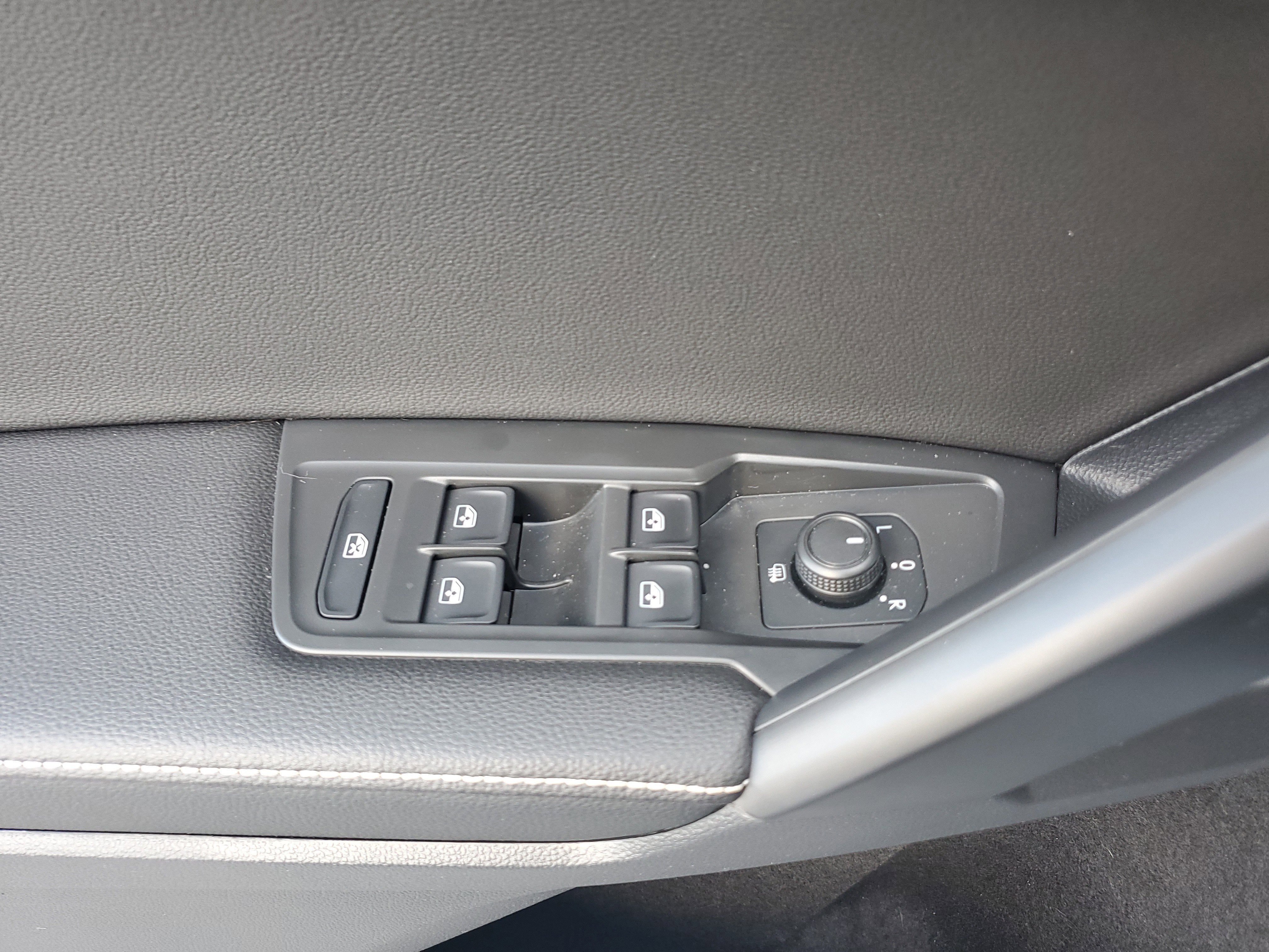 2023 Volkswagen Tiguan S