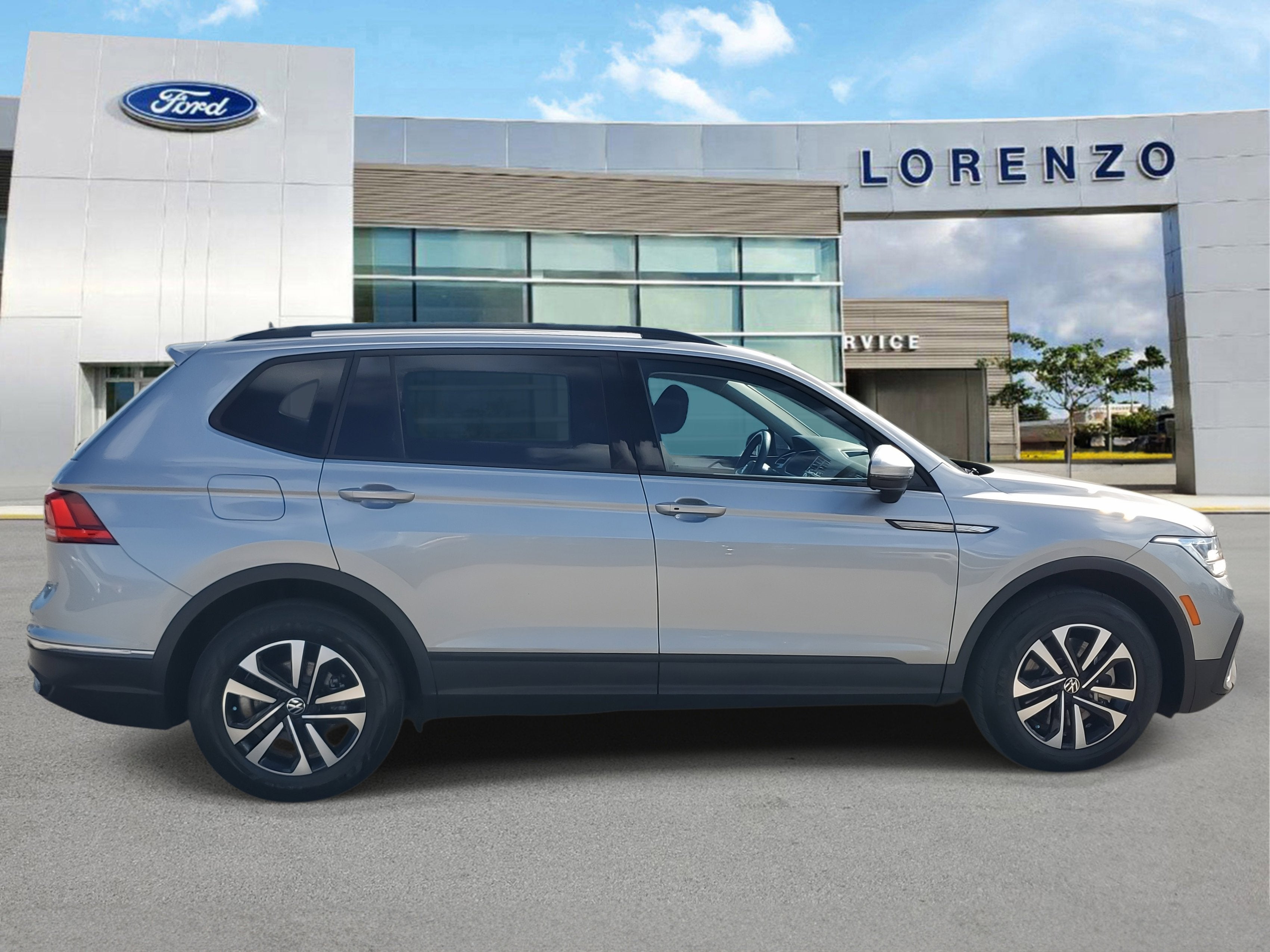 2023 Volkswagen Tiguan S