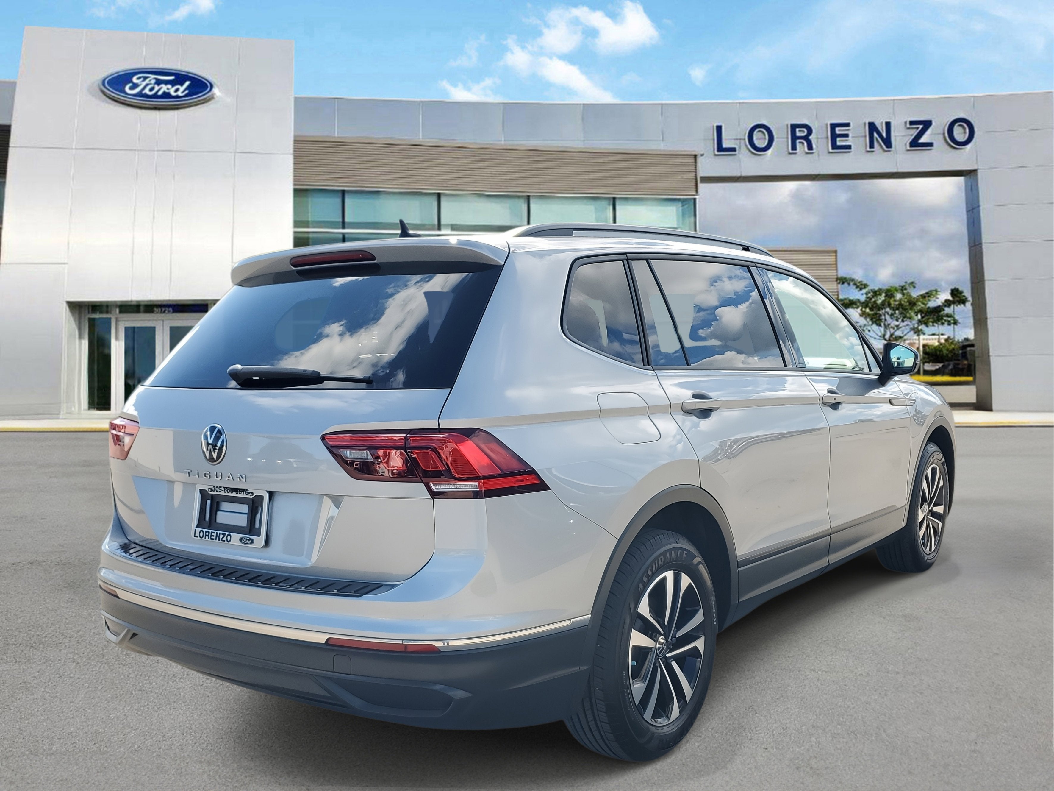 2023 Volkswagen Tiguan S