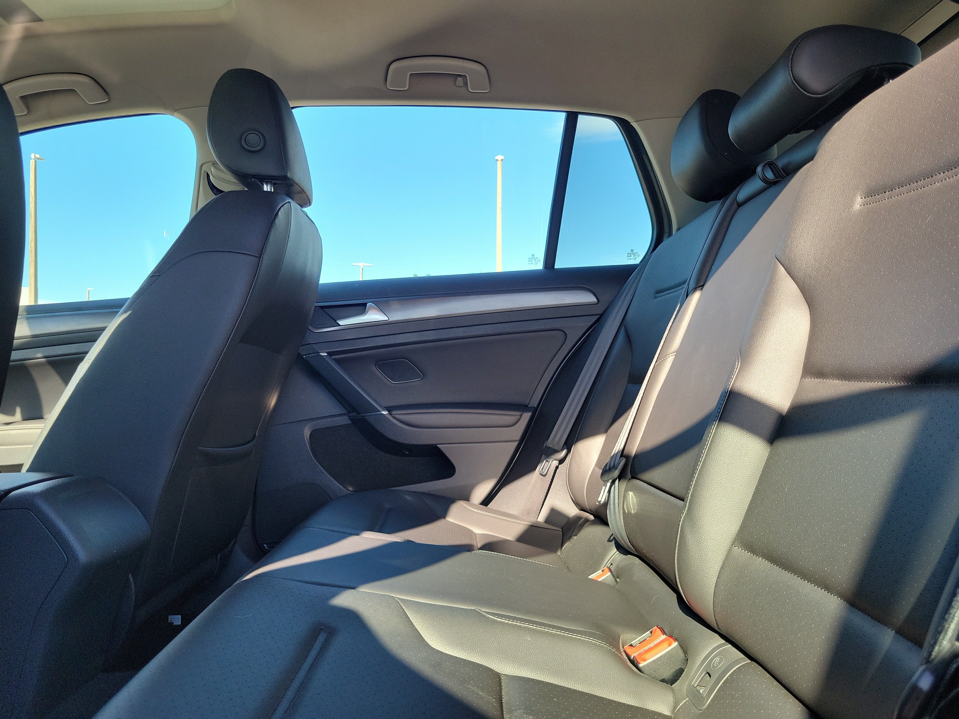 2020 Volkswagen Golf TSI