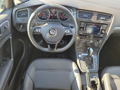 2020 Volkswagen Golf TSI