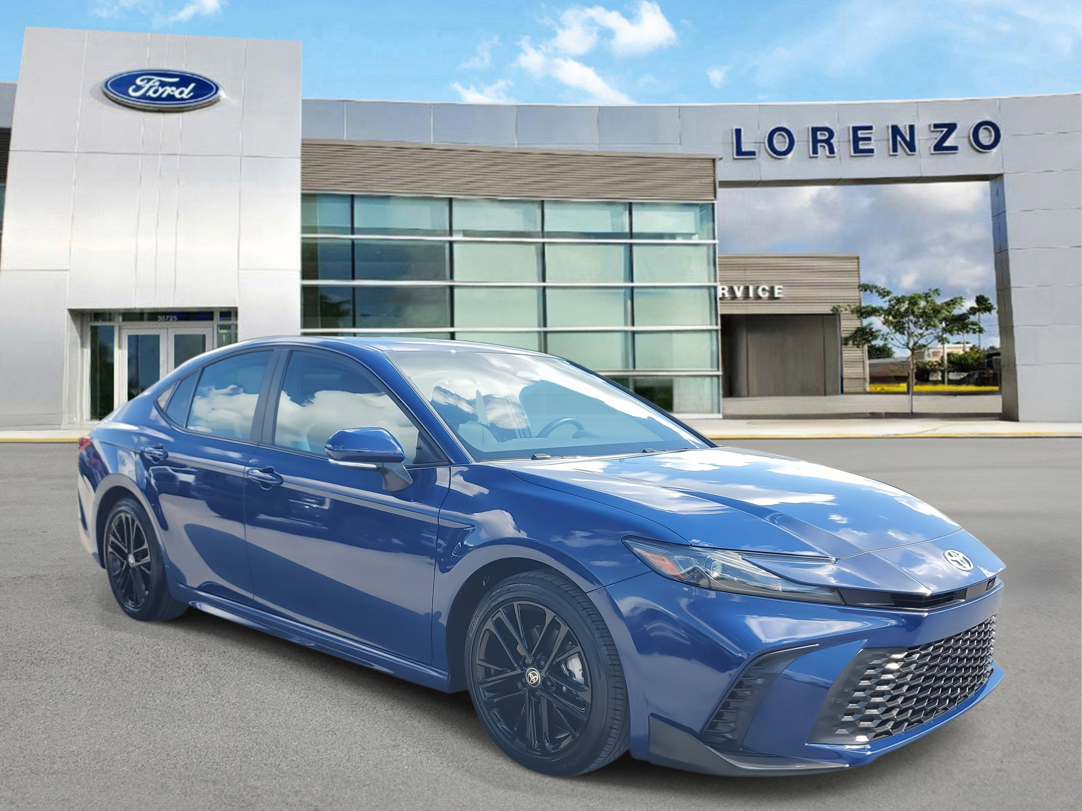 2025 Toyota Camry SE