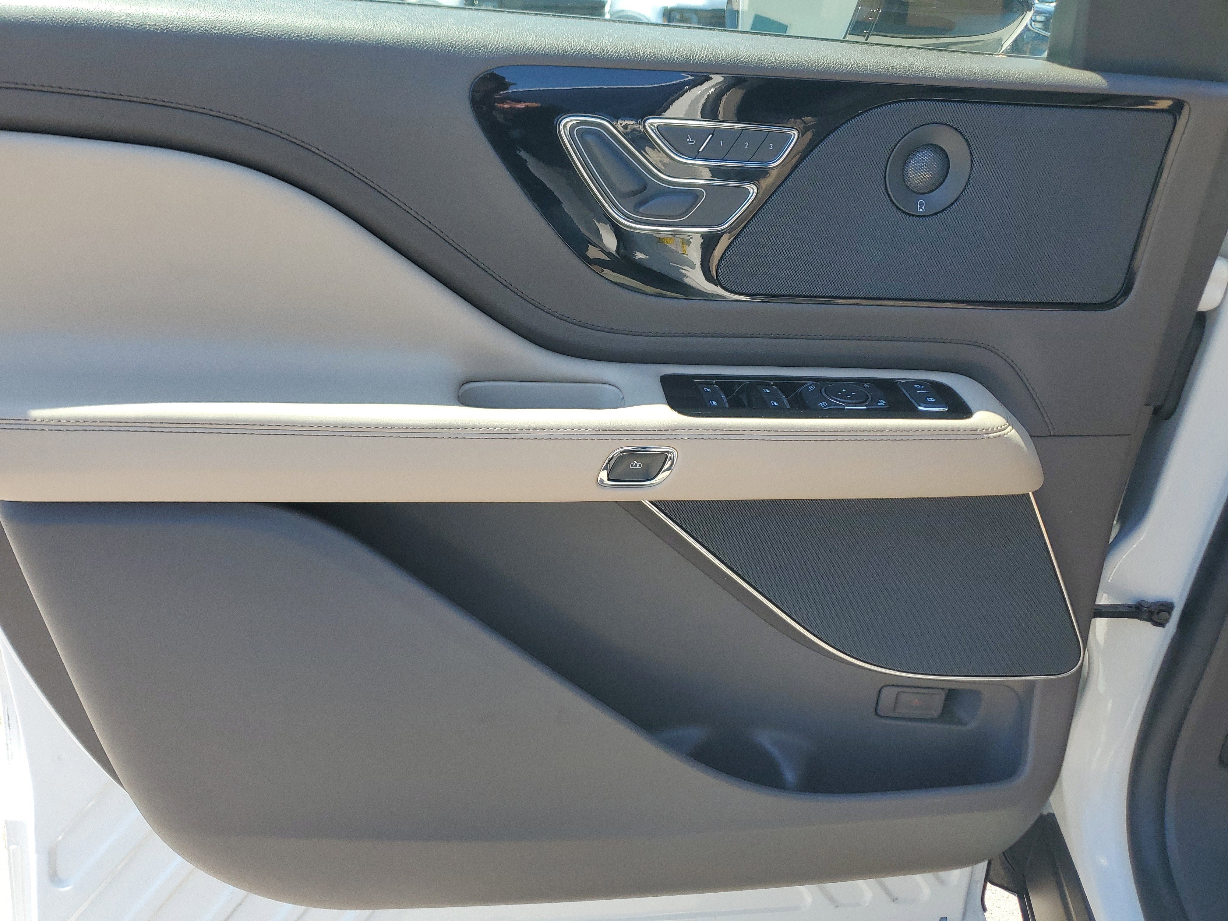 2022 Lincoln Aviator Reserve 4WD