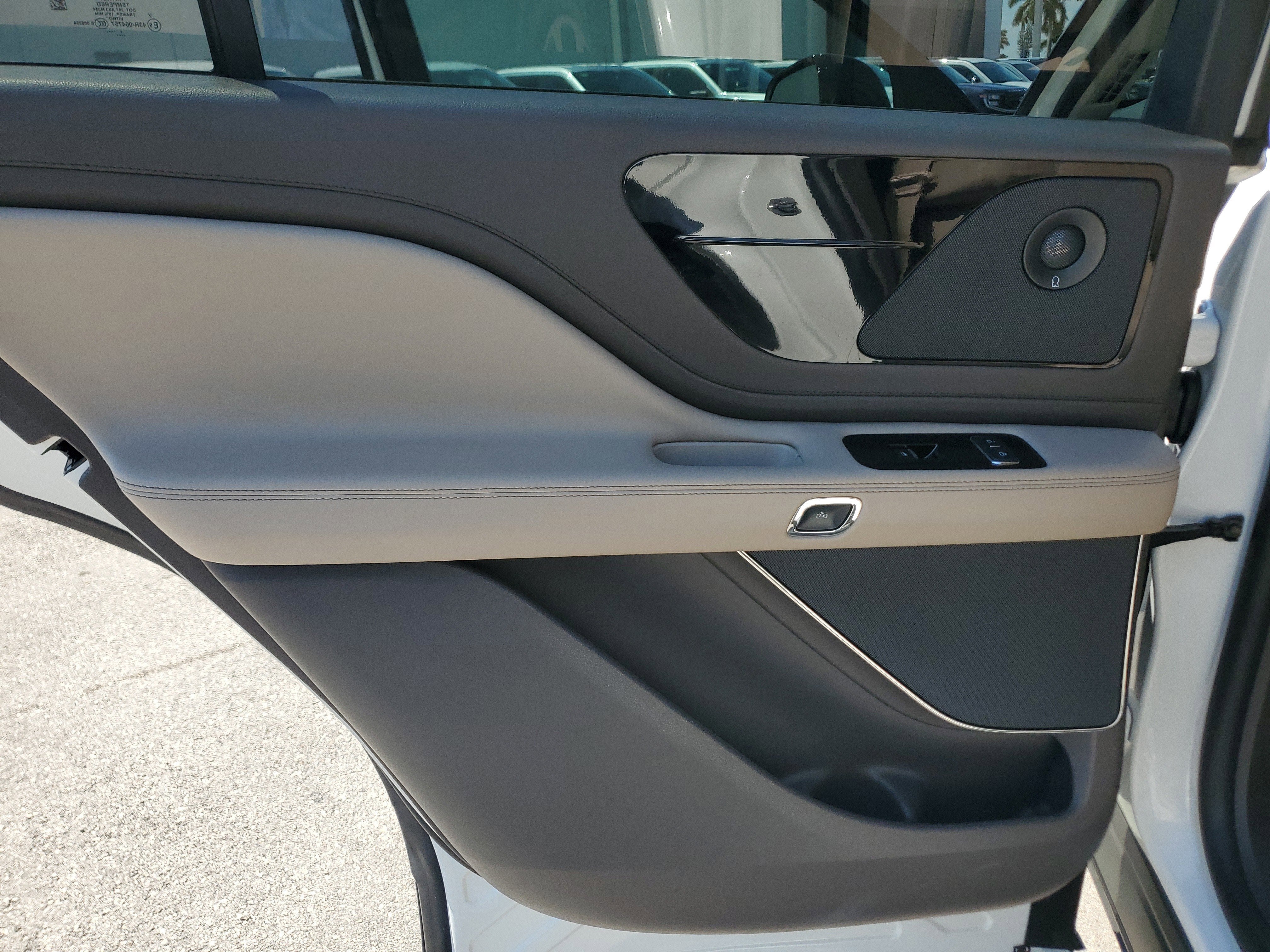 2022 Lincoln Aviator Reserve 4WD