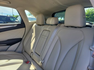 2019 Lincoln MKC Standard