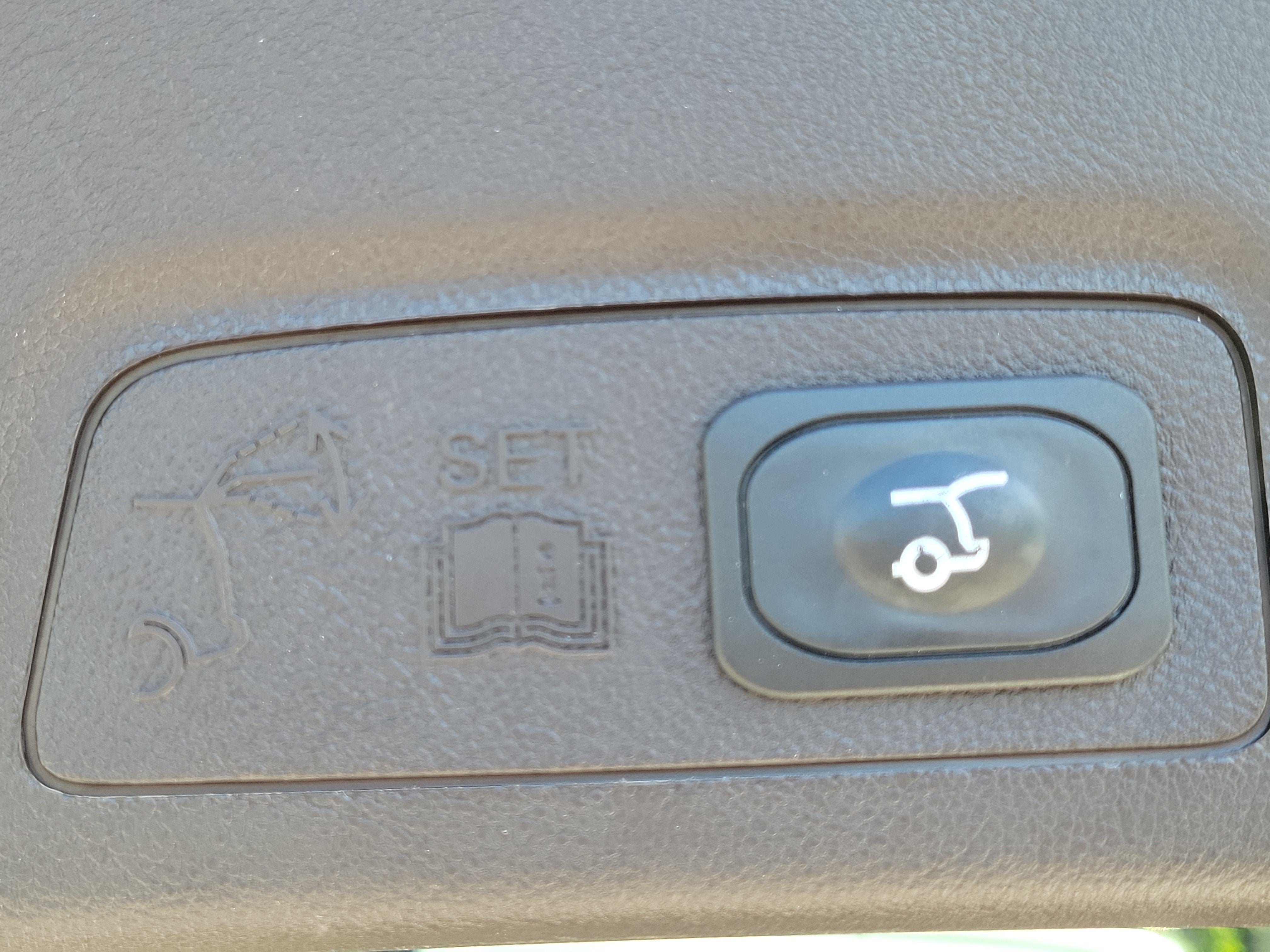 2019 Lincoln MKC Standard