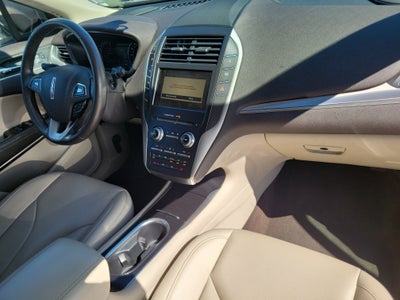 2019 Lincoln MKC Standard