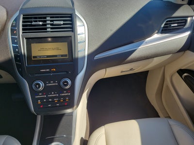 2019 Lincoln MKC Standard