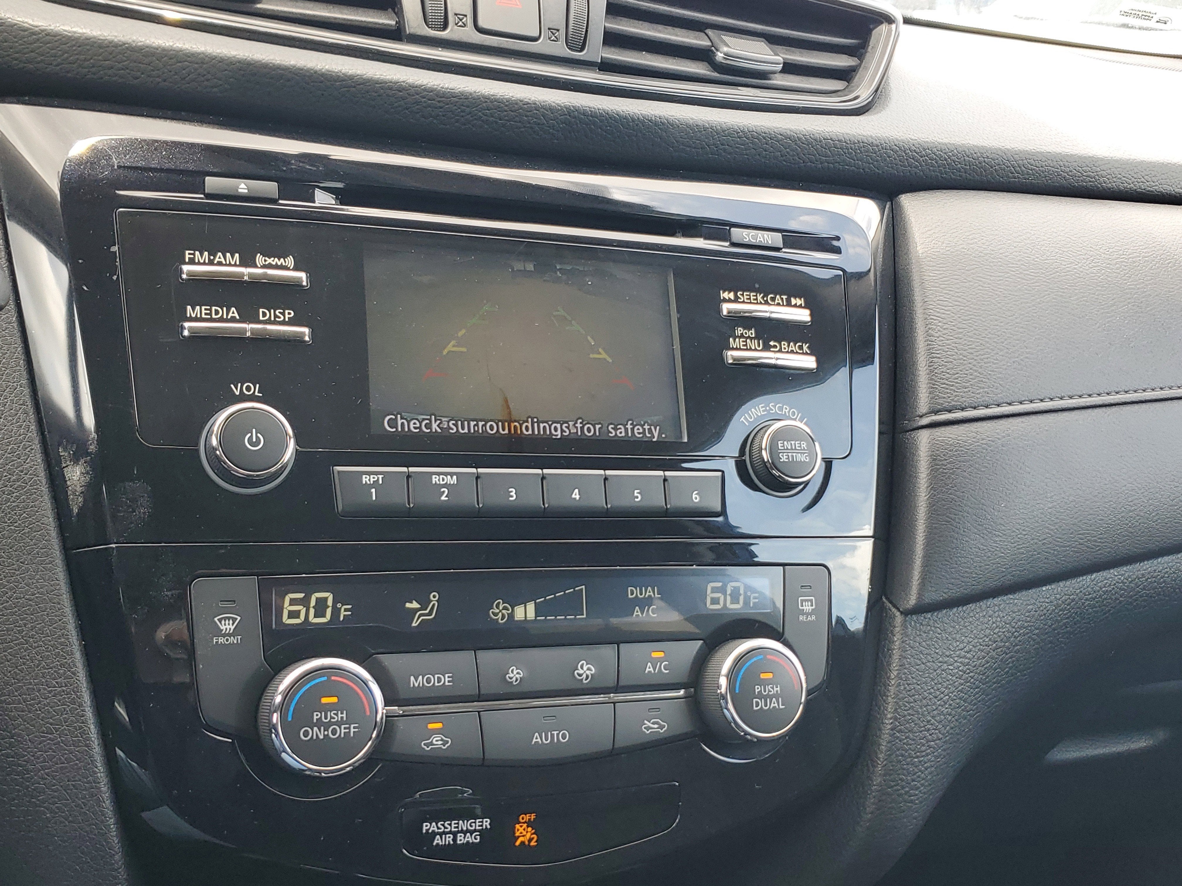 2017 Nissan Rogue SV