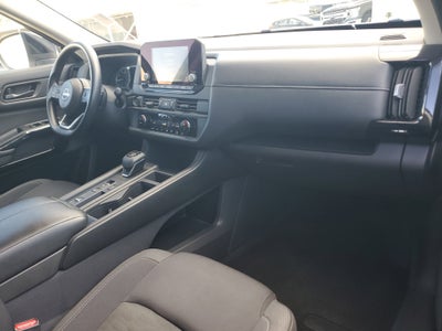 2024 Nissan Pathfinder S